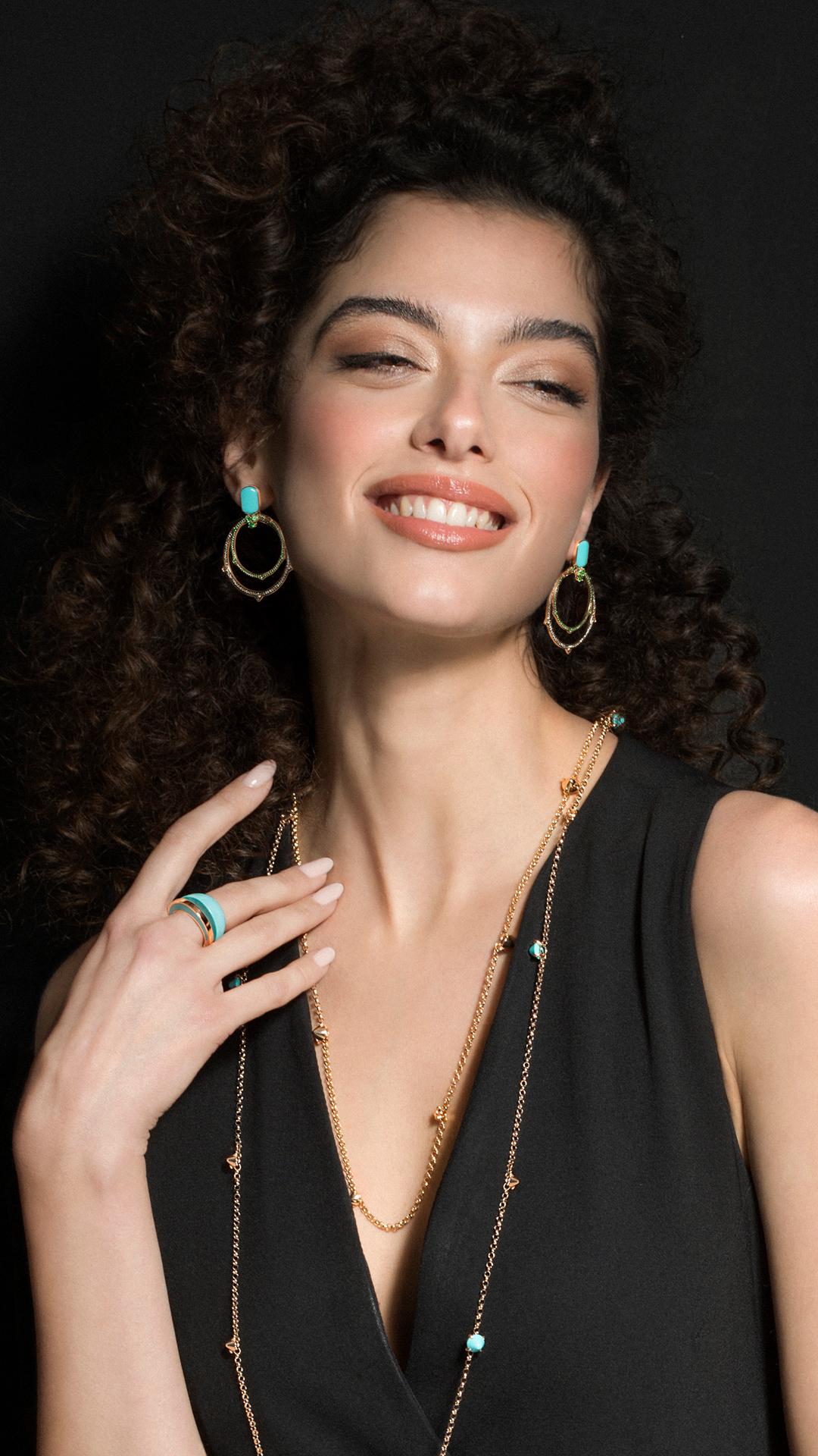 Mattioli Eve_r  Sautoir Necklace 18 Karat in Rose Gold and Turquoise For Sale 1