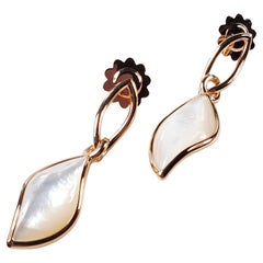 Mattioli Navettes Earrings in 18 K Rose Gold & White Diamonds & Mother of Pearl