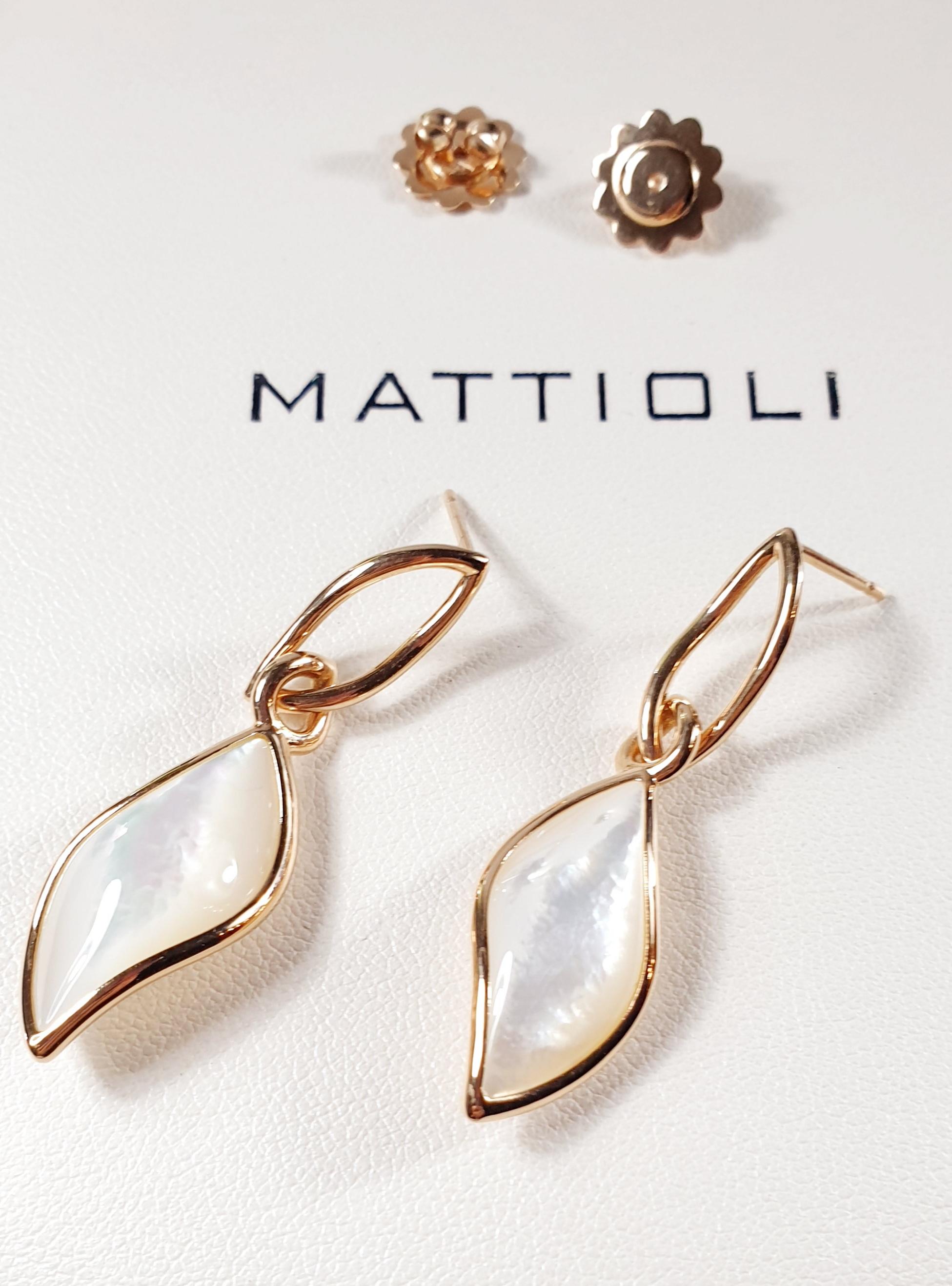 Mattioli Navettes Mono derecha  Pendiente de oro rosa de 18 K y nácar Corte rosa en venta