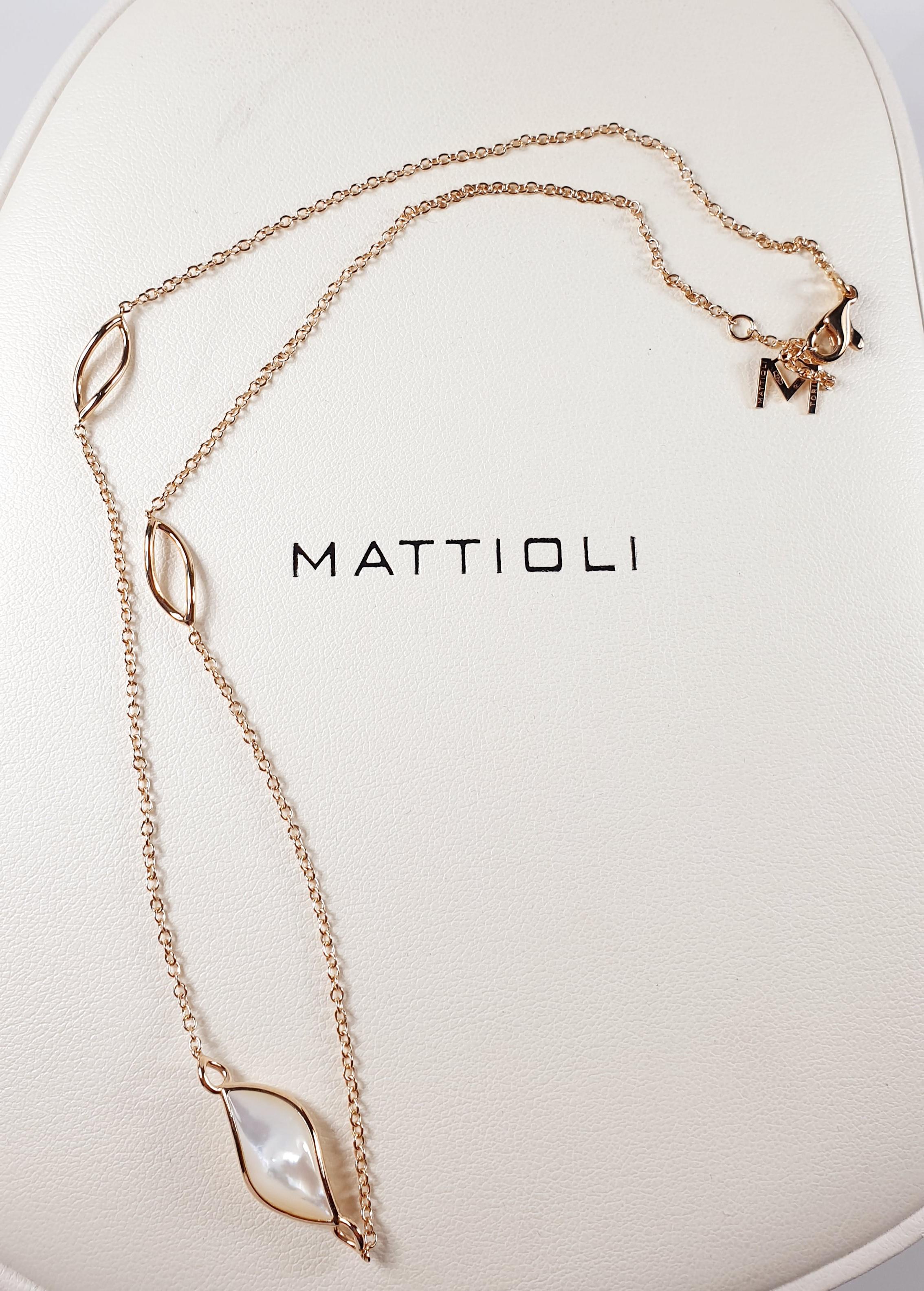 Contemporary Mattioli Navettes Necklace in 18 K Rose Gold and Mother of Pearl  For Sale