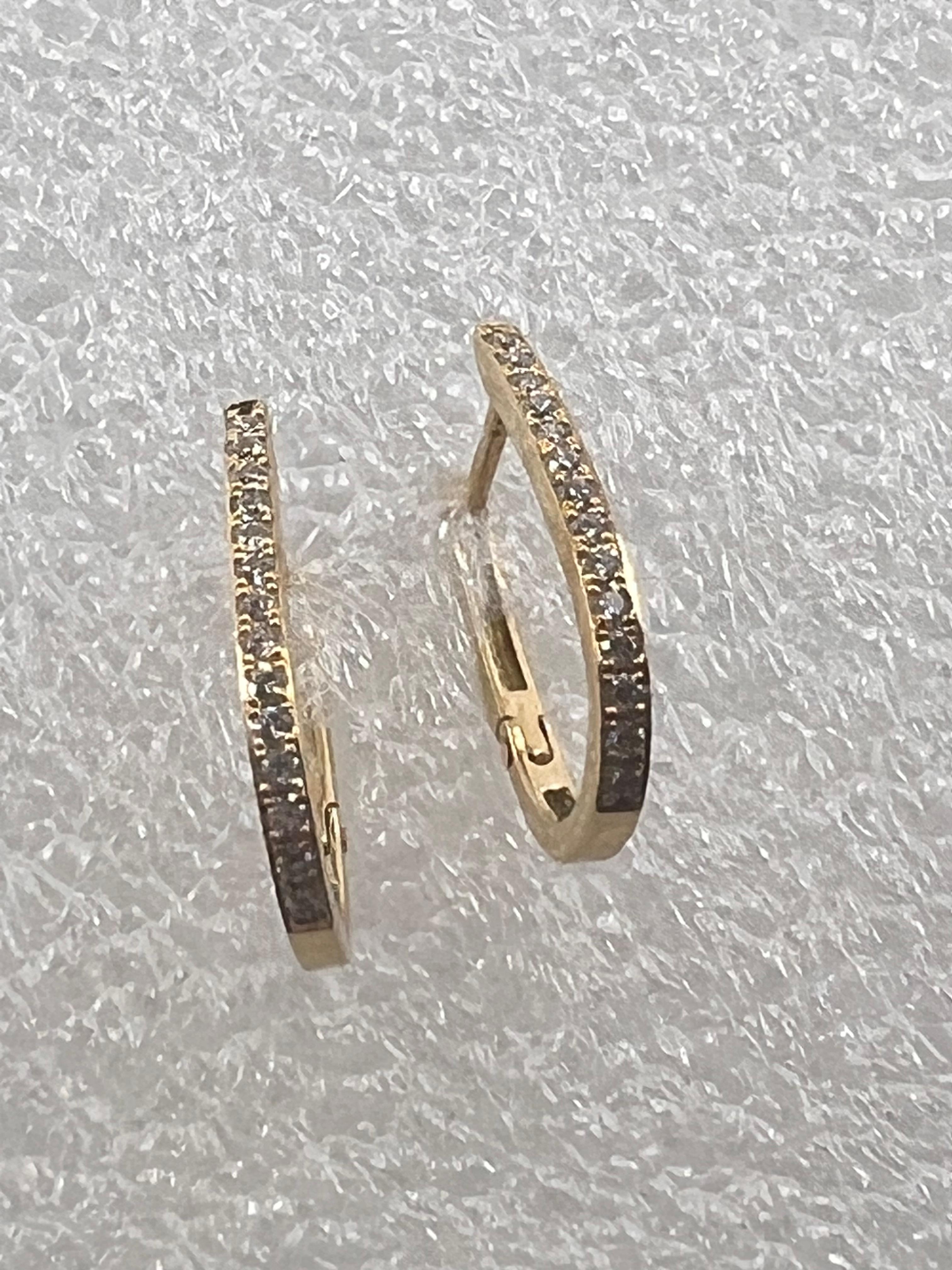 Contemporary Mattioli Puzzle Large Earrings 18 Karat Yellow Gold and Diamonds For Sale