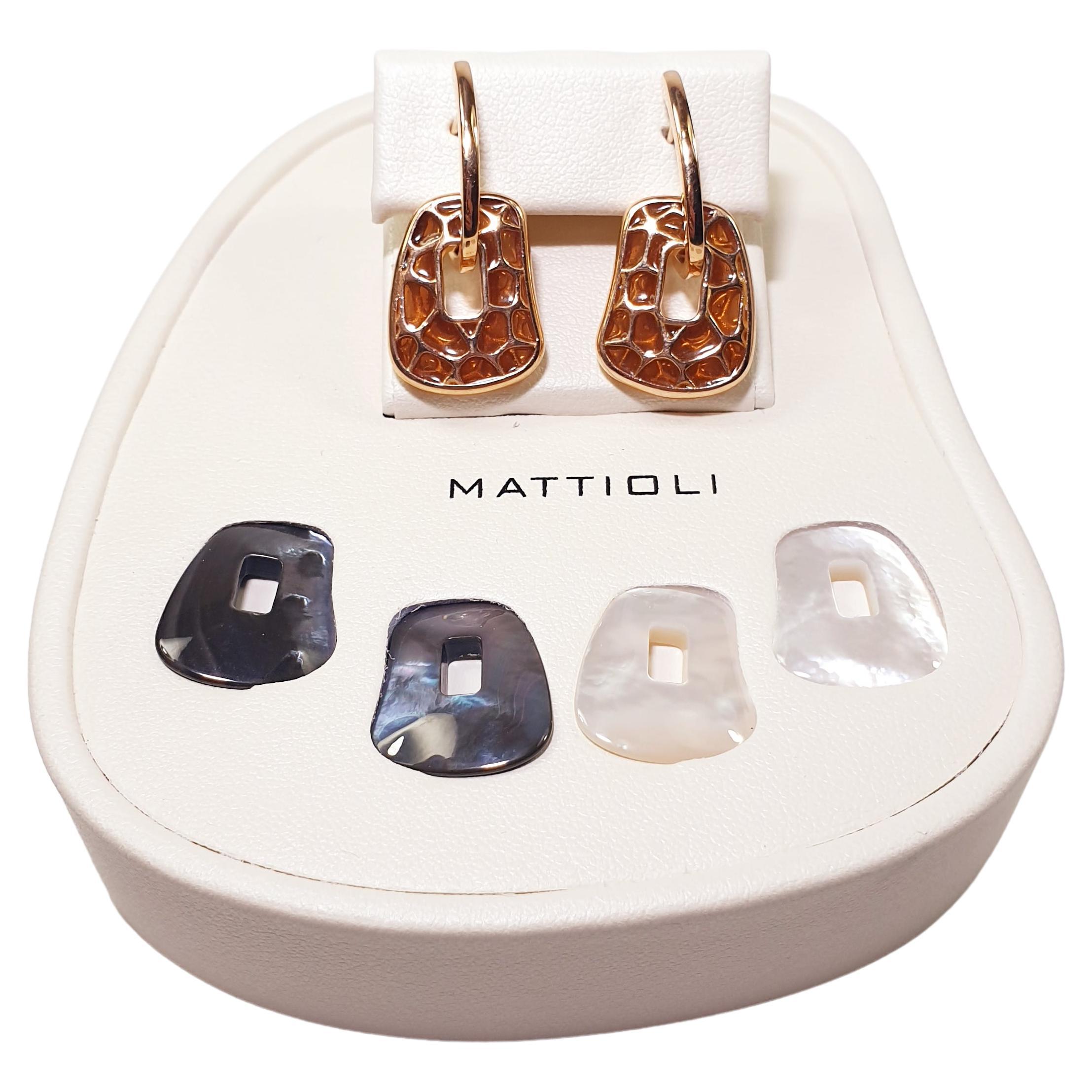 Boucles d'oreilles petit format Mattioli Puzzle Safari en or rose 18 carats et émail Brown Neuf - En vente à Bilbao, ES