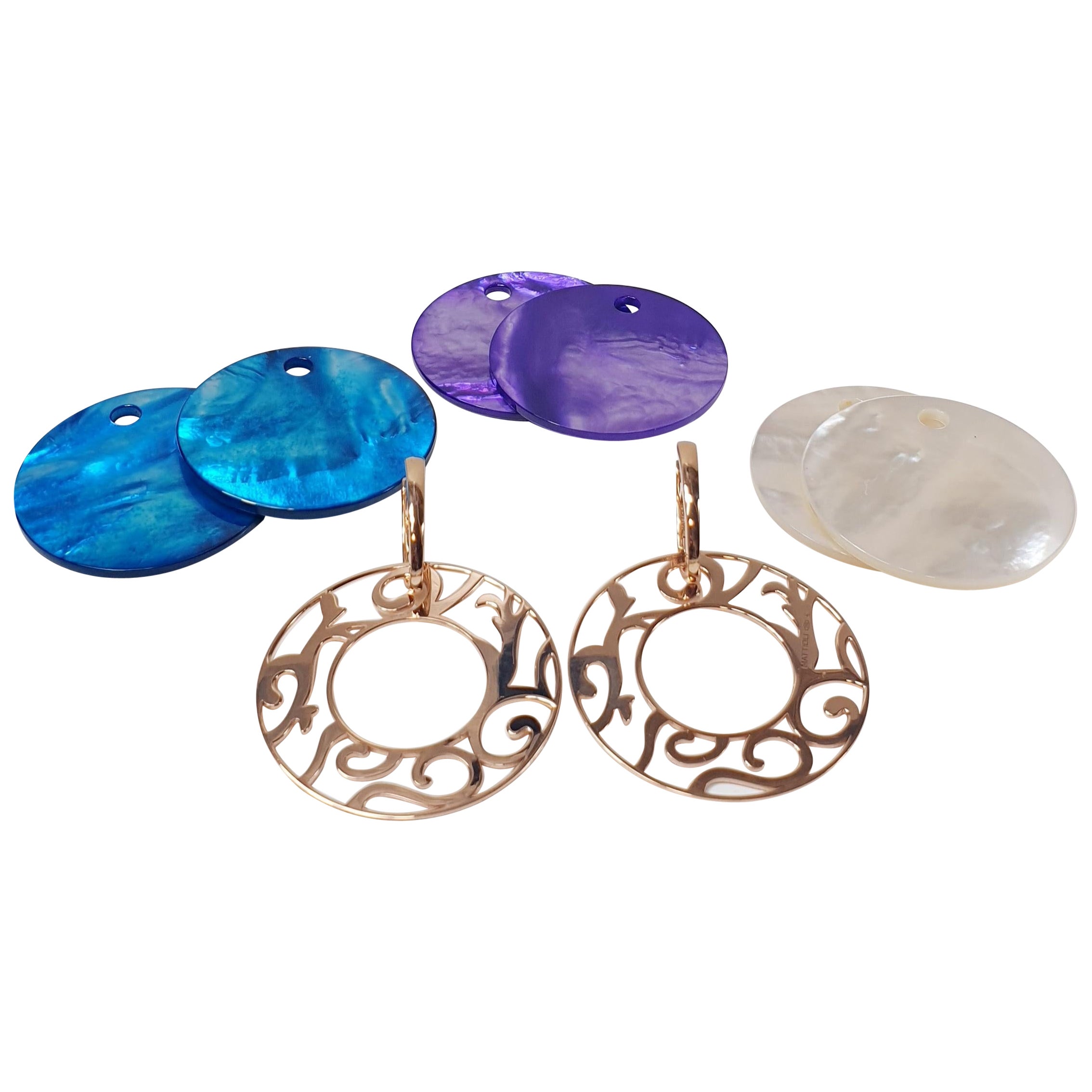 Mattioli Siriana Boucles d'oreilles moyennes en or 18 carats et 3 nacres en vente