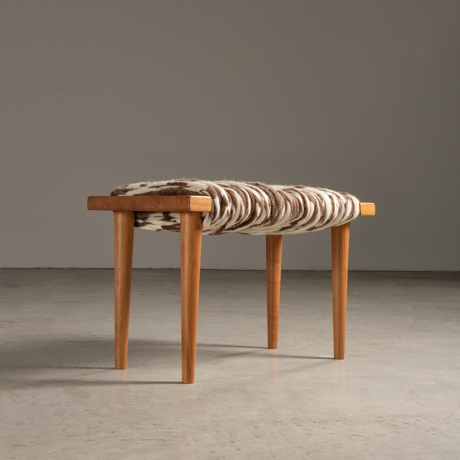 XXIe siècle et contemporain Tabouret 