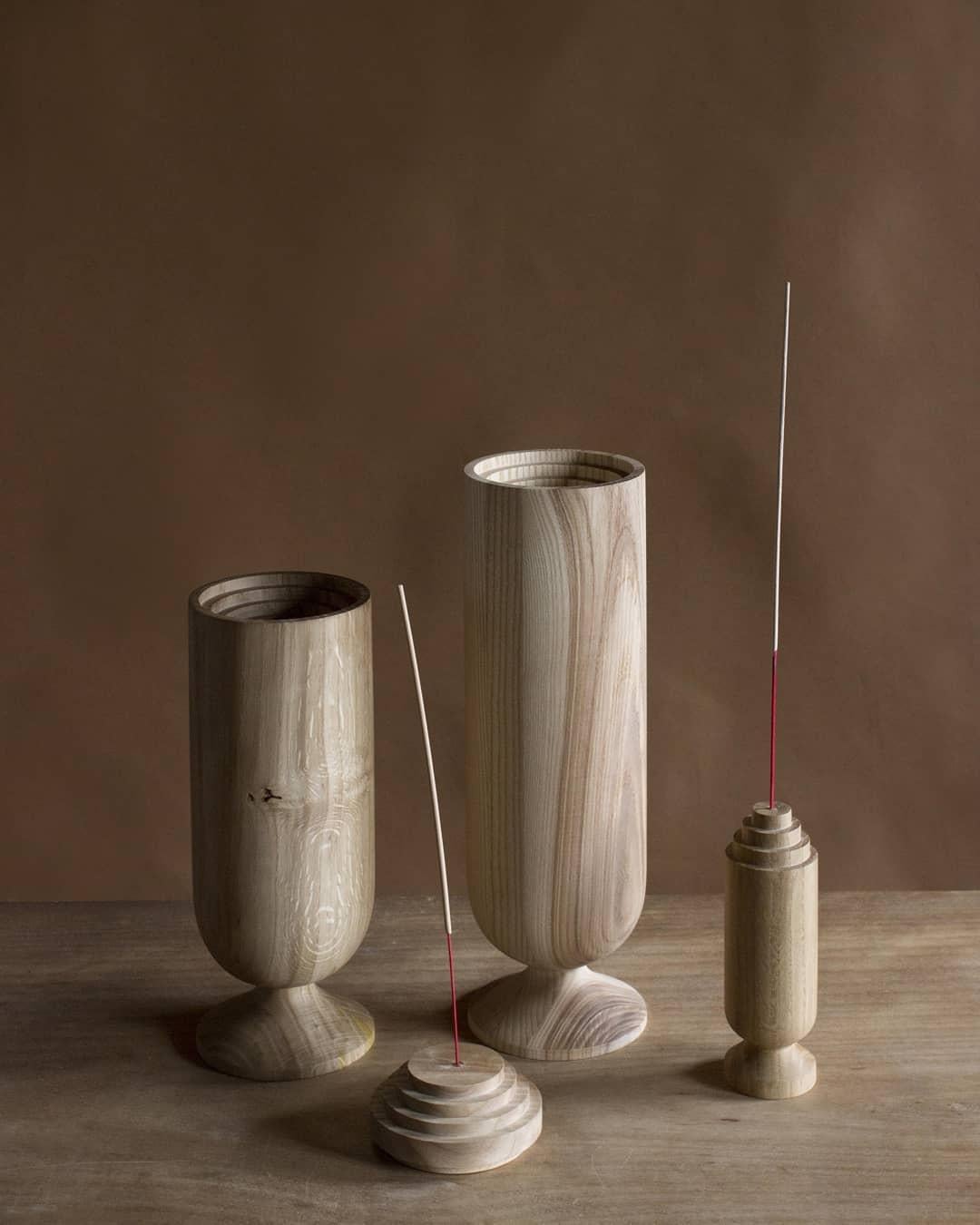 Matylda Sculpted Flamed Wood and Brass Censers by Jan Garncarek In New Condition For Sale In Geneve, CH