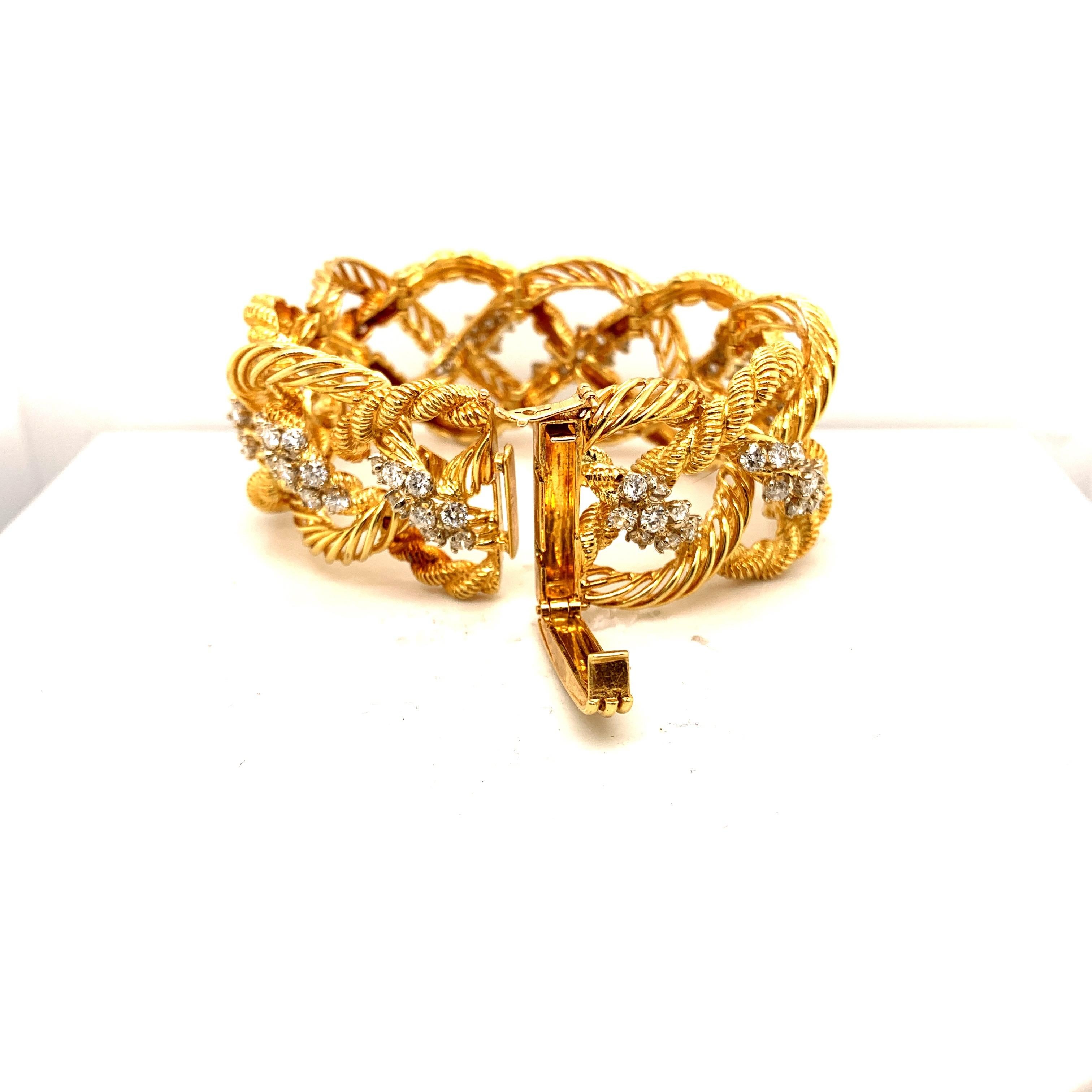 Women's Mauboussin 18 Karat Gold and Diamond Twisted Rope Motif Bracelet