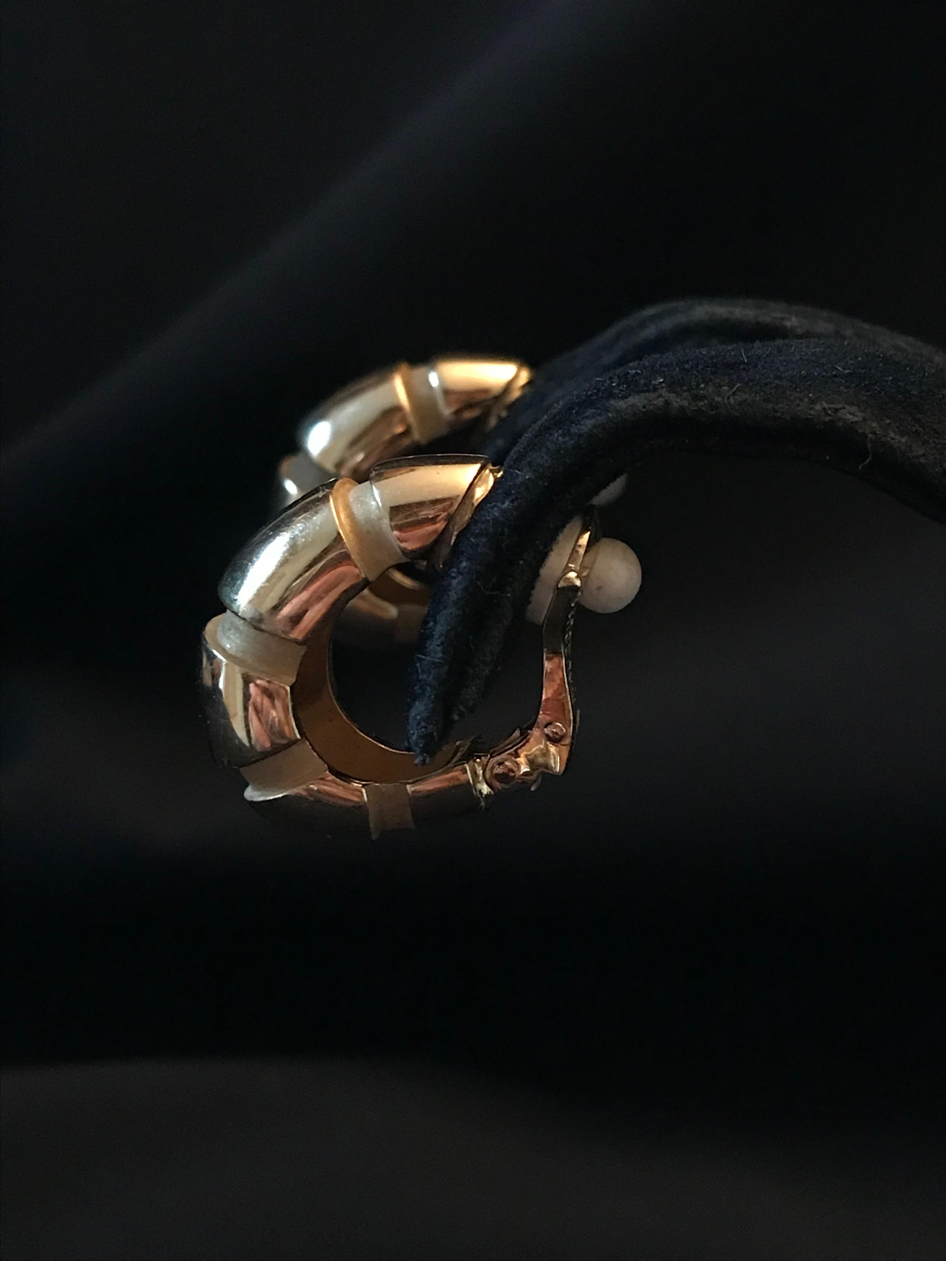 Mauboussin 1960 Clip Earrings in 18 Carat Yellow Gold Hoops For Sale 1