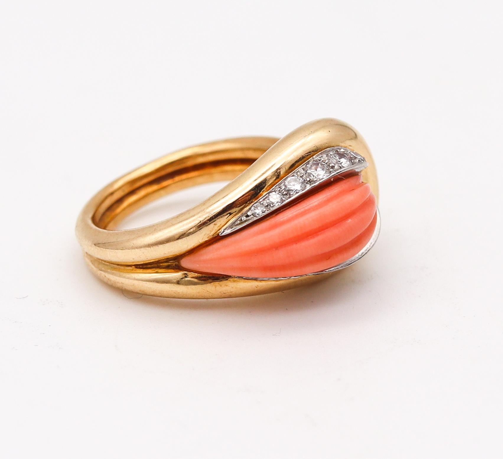 Cabochon Mauboussin 1970 Paris Fluted Coral Ring in 18kt Gold with 4.35 Ctw Diamonds For Sale