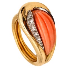 Mauboussin 1970 Paris Fluted Coral Ring in 18kt Gold with 4.35 Ctw Diamonds