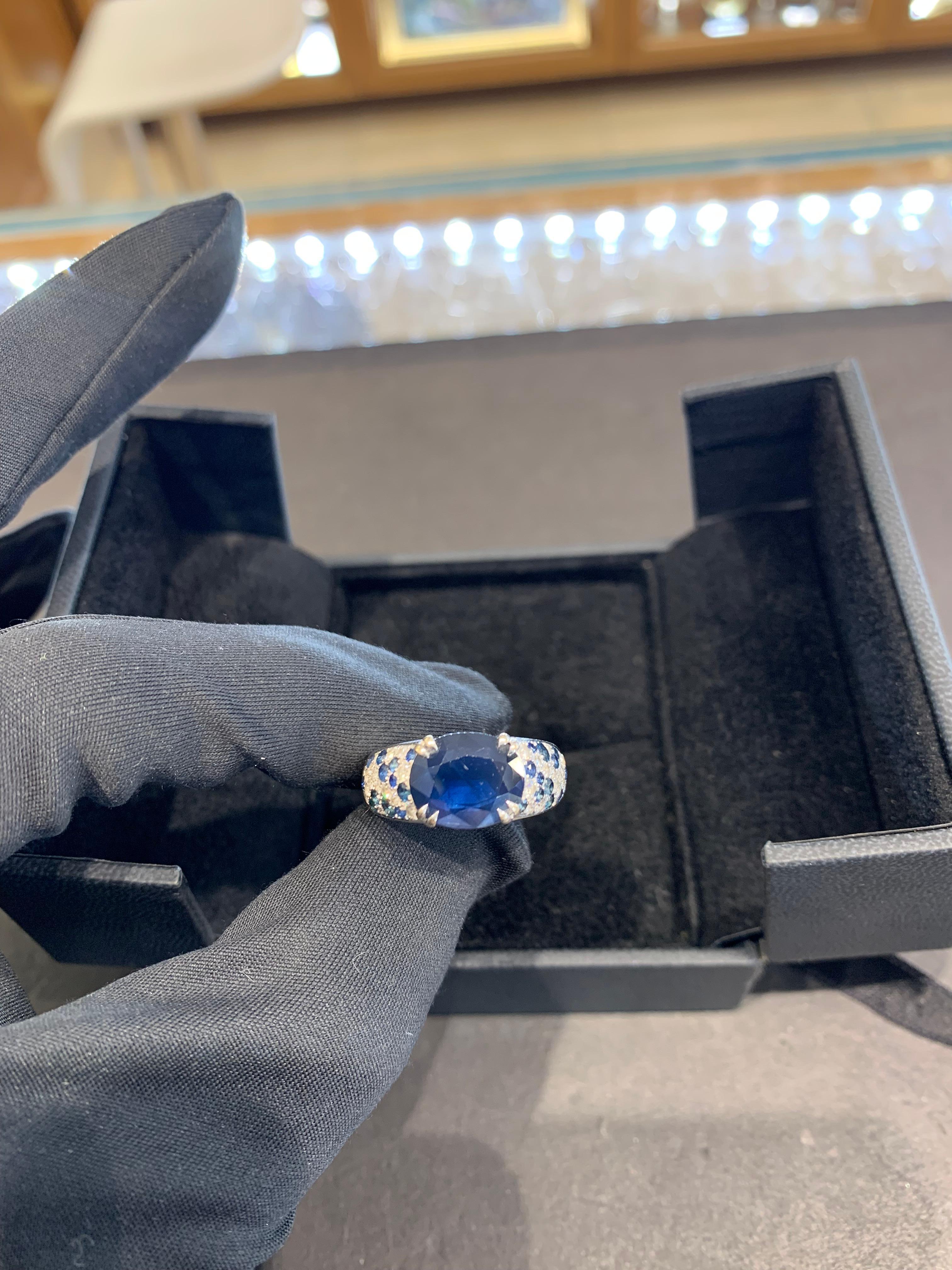 Beautifully Hand Crafted 18k White Gold Blue Sapphire & Diamond Ring Made & Signed By “Mauboussin”.
Amazing Shine, Incredible Craftsmanship.
Great Statement Piece.
Approximately 4.20 Carat Blue Sapphire.
Approximately 1.0 Carats Of