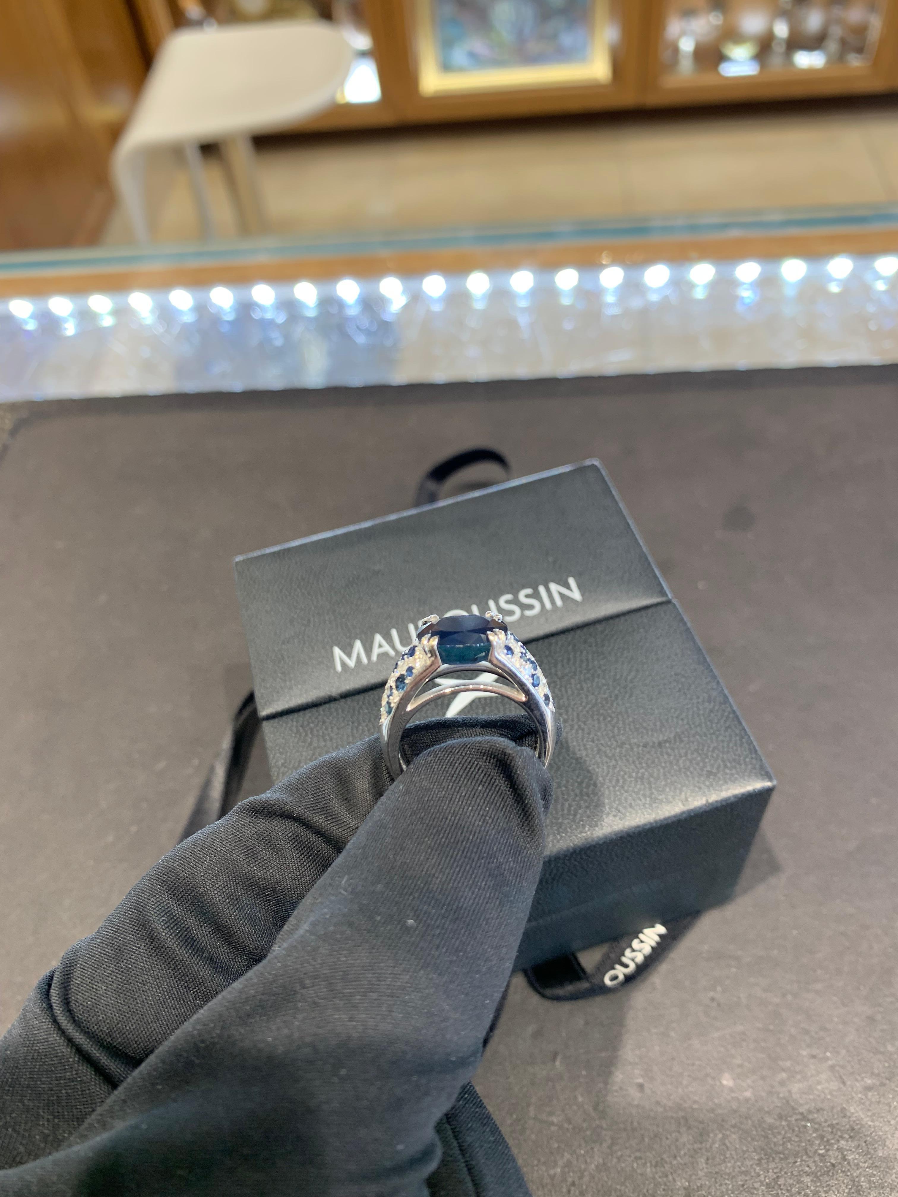 Mauboussin 4.20 Carat Blue Sapphire & Diamond Ring For Sale 2