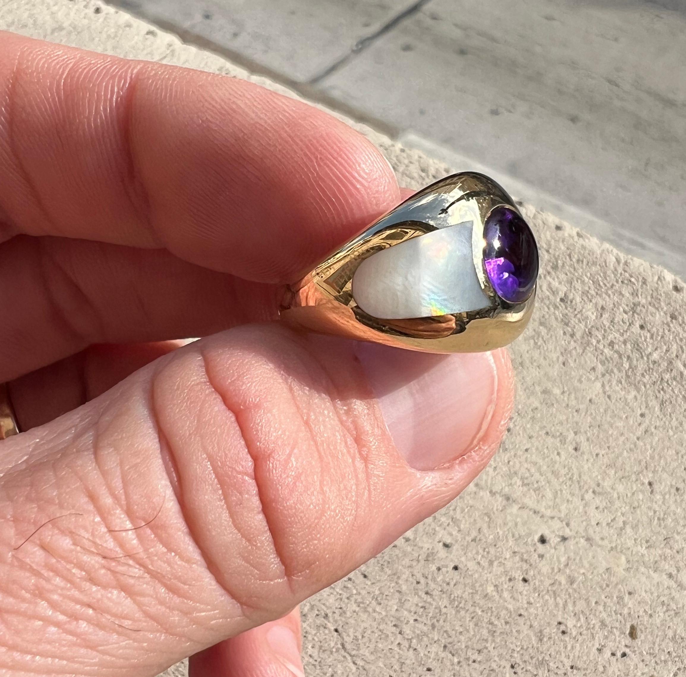 Retro Mauboussin Amethyst & Mother of Pearl Ring in 18 Karat Yellow Gold For Sale