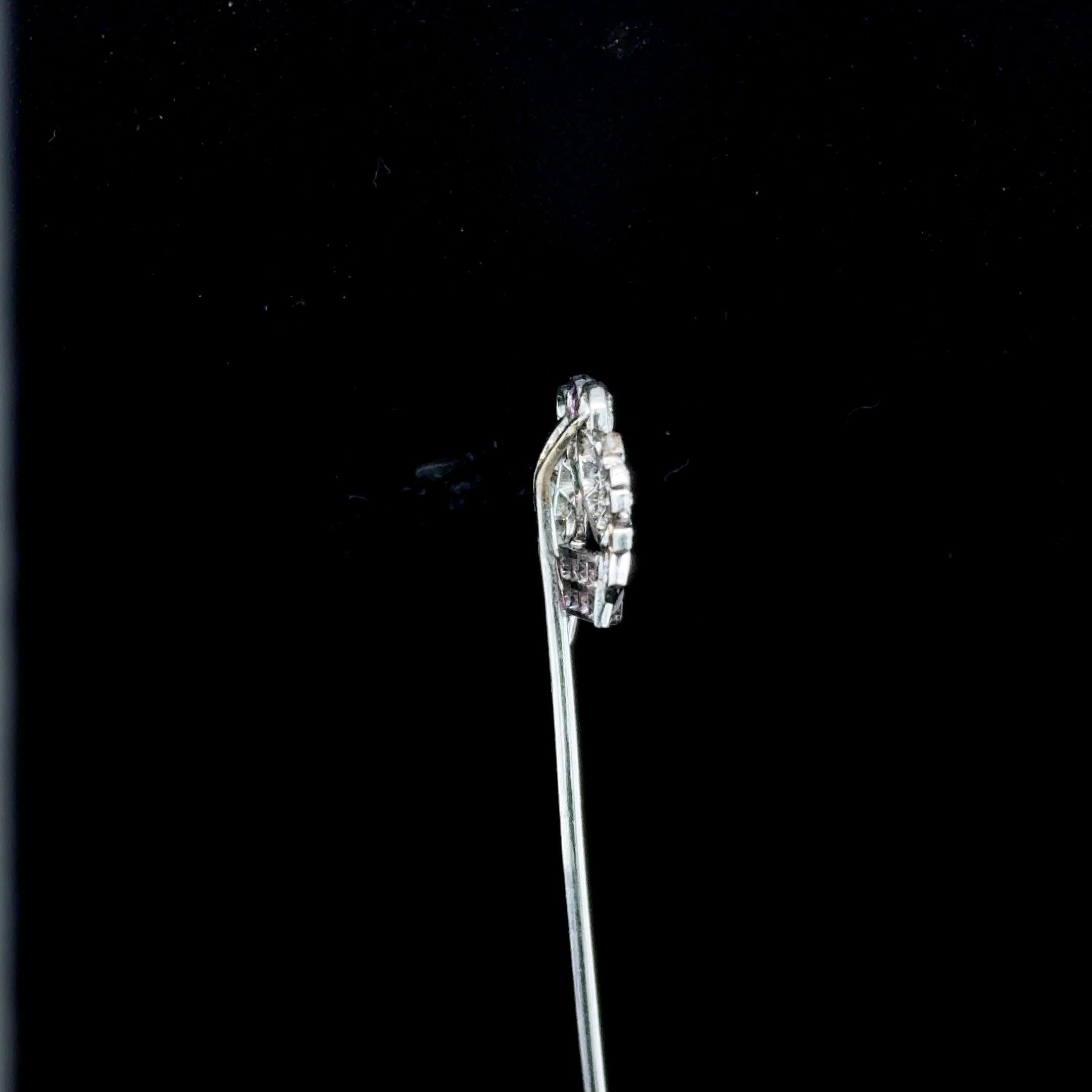 Mauboussin Art Deco Love Birds Ruby and Diamond Pin, ca. 1920s For Sale 5