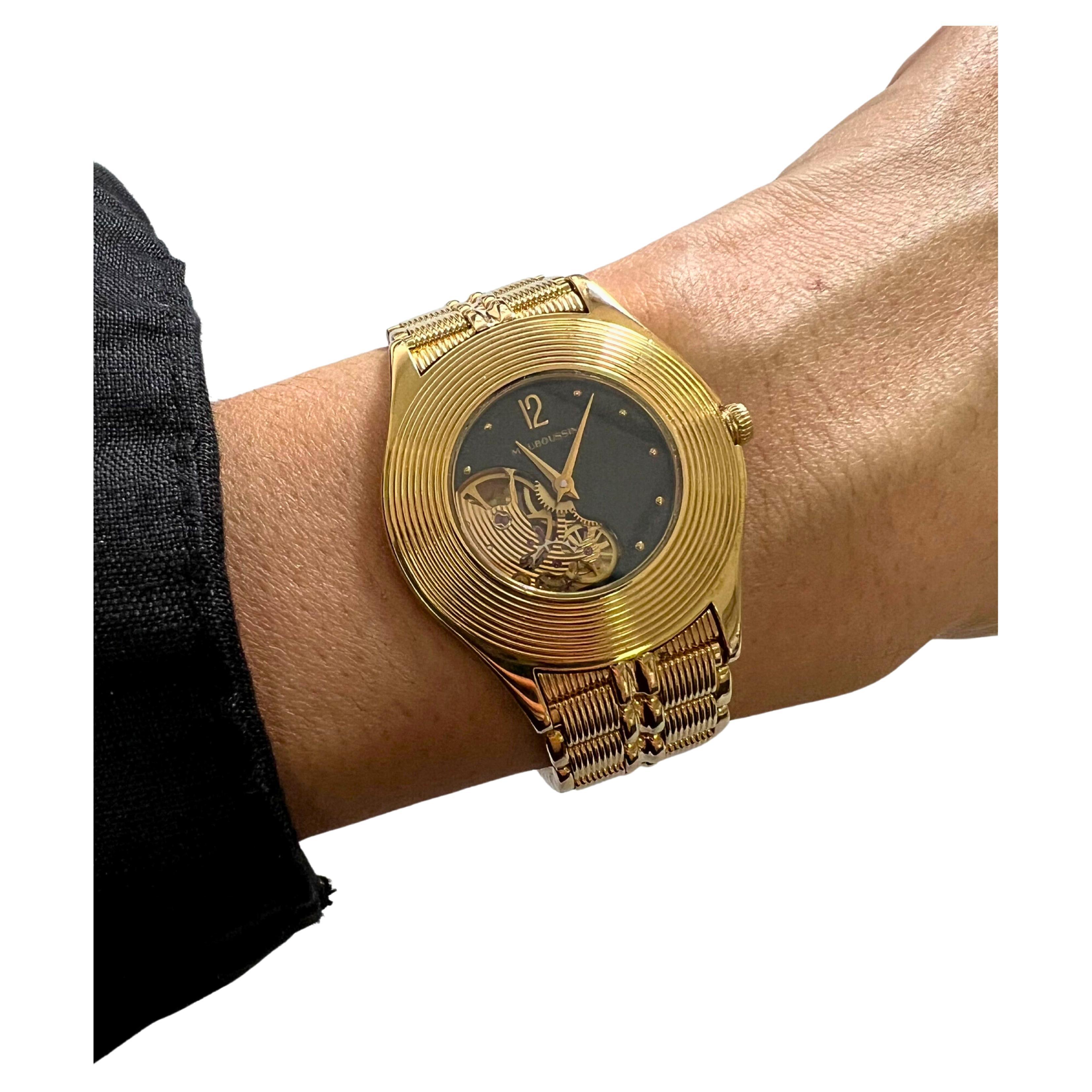 Women's or Men's Mauboussin Black Dial 18 Karat Yellow Gold Vintage Watch  For Sale