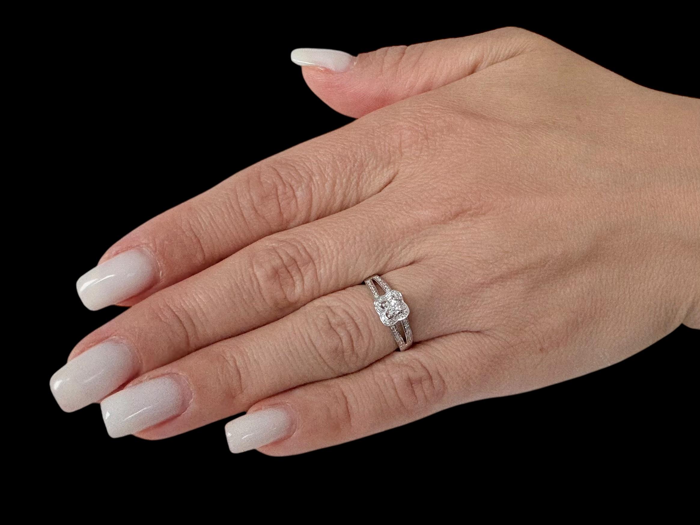 Mauboussin Chance of Love N°2 White Gold Engagement Ring with Diamonds For Sale 2