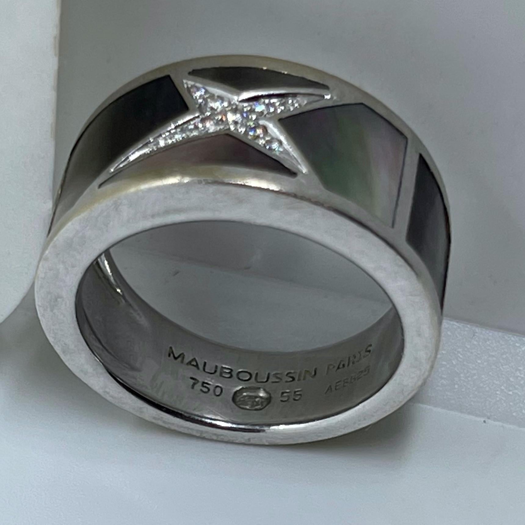 Modern Mauboussin Etoile Diamond Ring White Gold 18 Karat Mother of Pearl For Sale
