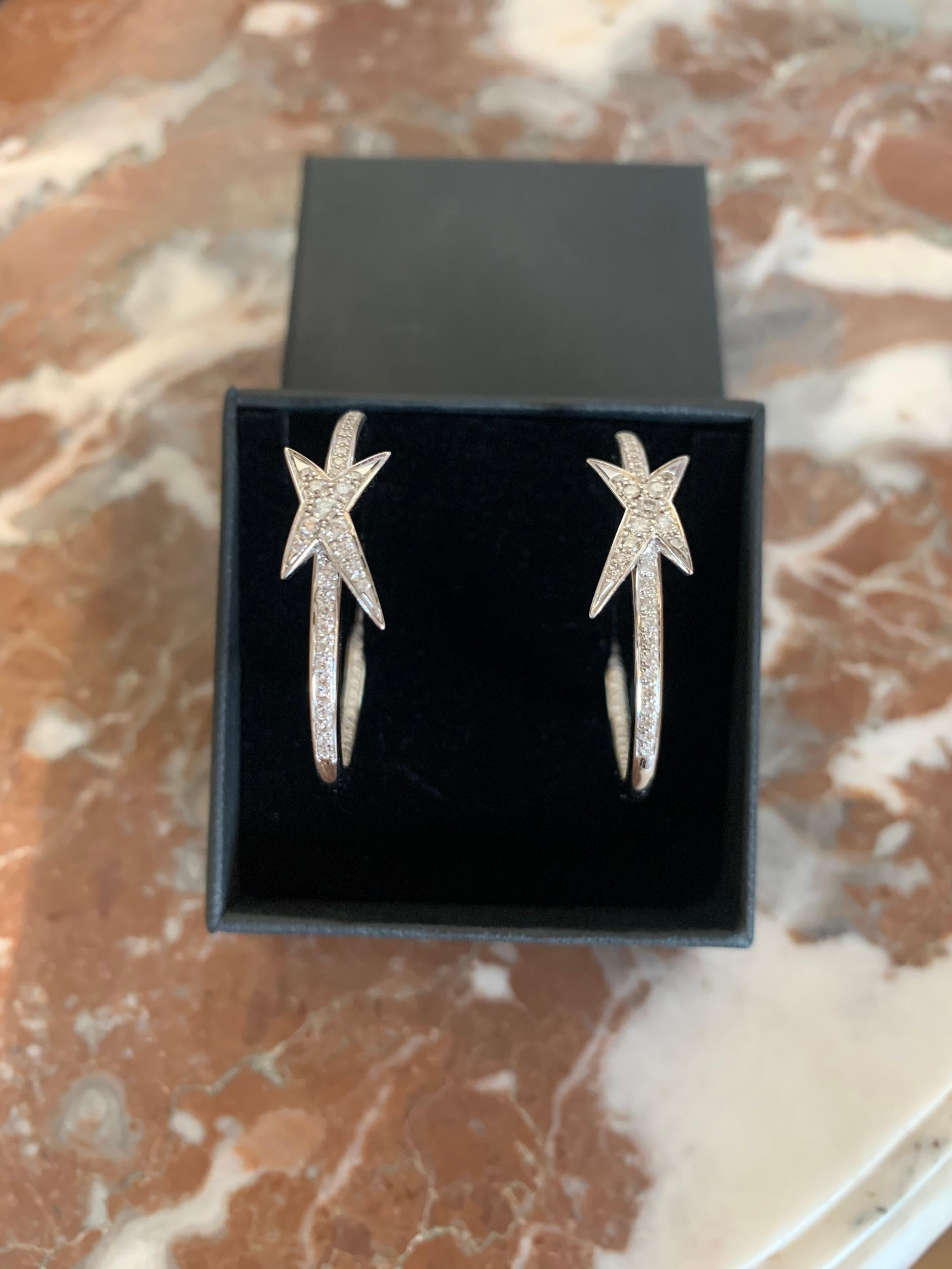Contemporary Mauboussin Etoile Divine Diamonds 18 Carats White Gold Hoop Earings
