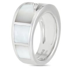 Mauboussin Étoile Mystère Mother of Pearl Diamond Ring