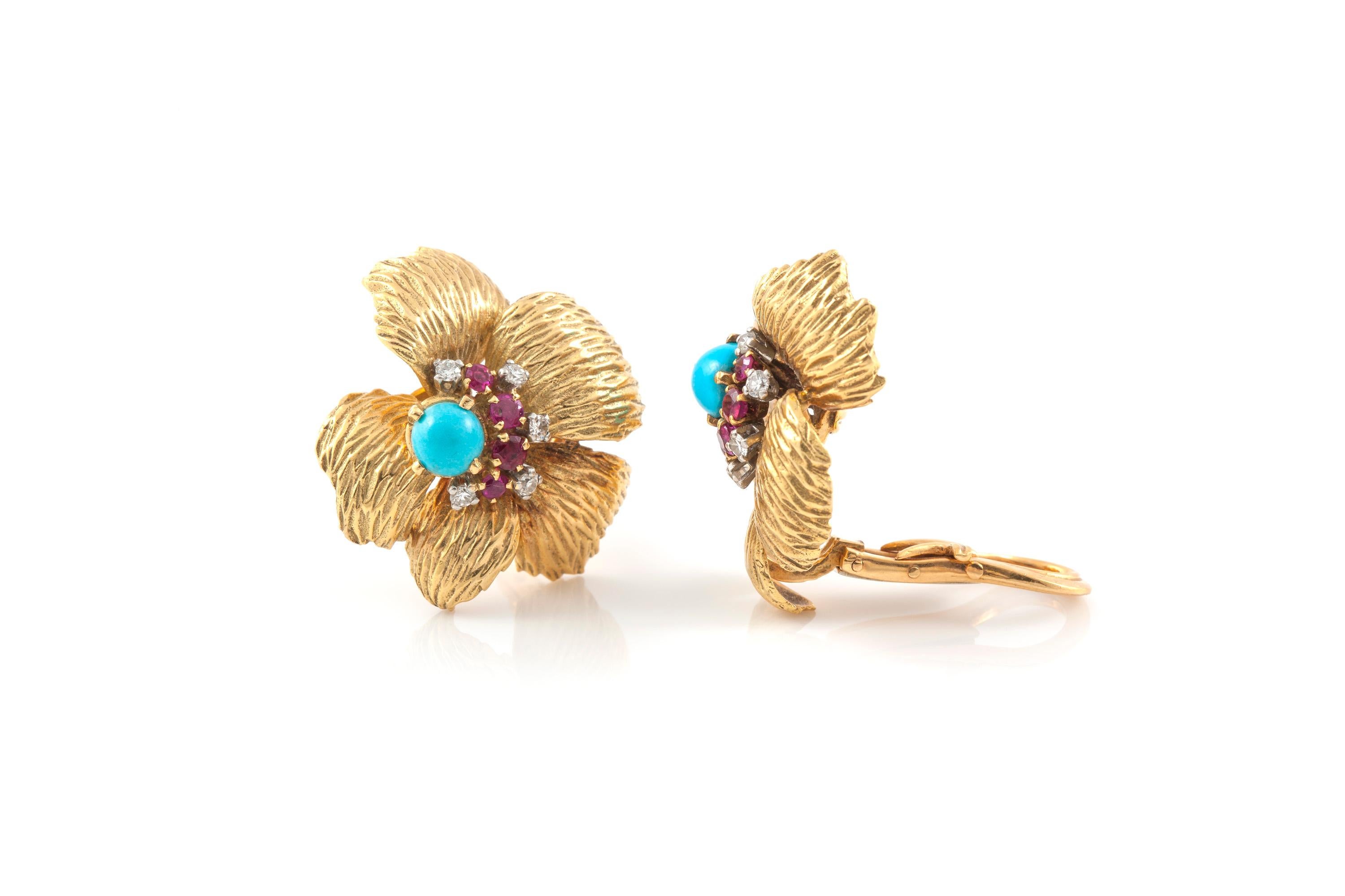 Mauboussin Flower Earrings and Brooch Set In Good Condition In New York, NY