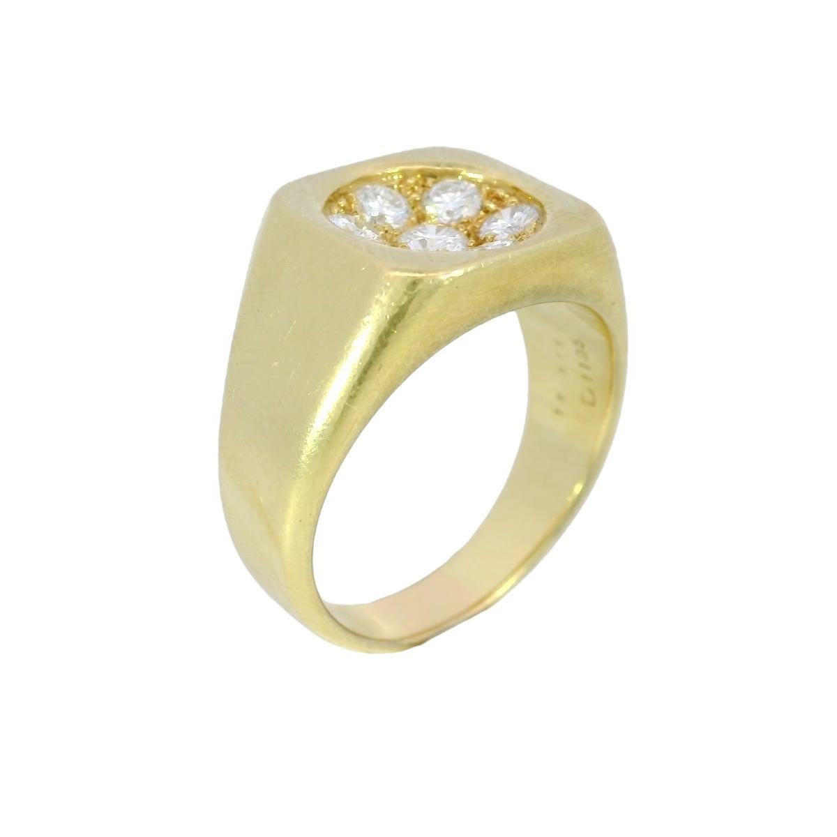 Mauboussin French Diamond Cluster Signet Ring in 18 Karat Yellow Gold 4