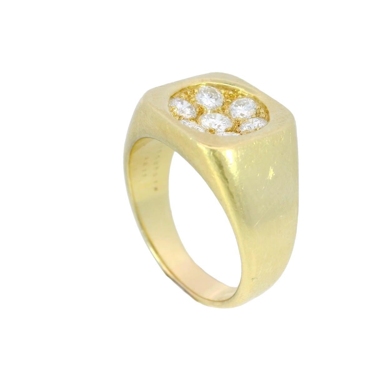 Mauboussin French Diamond Cluster Signet Ring in 18 Karat Yellow Gold 5