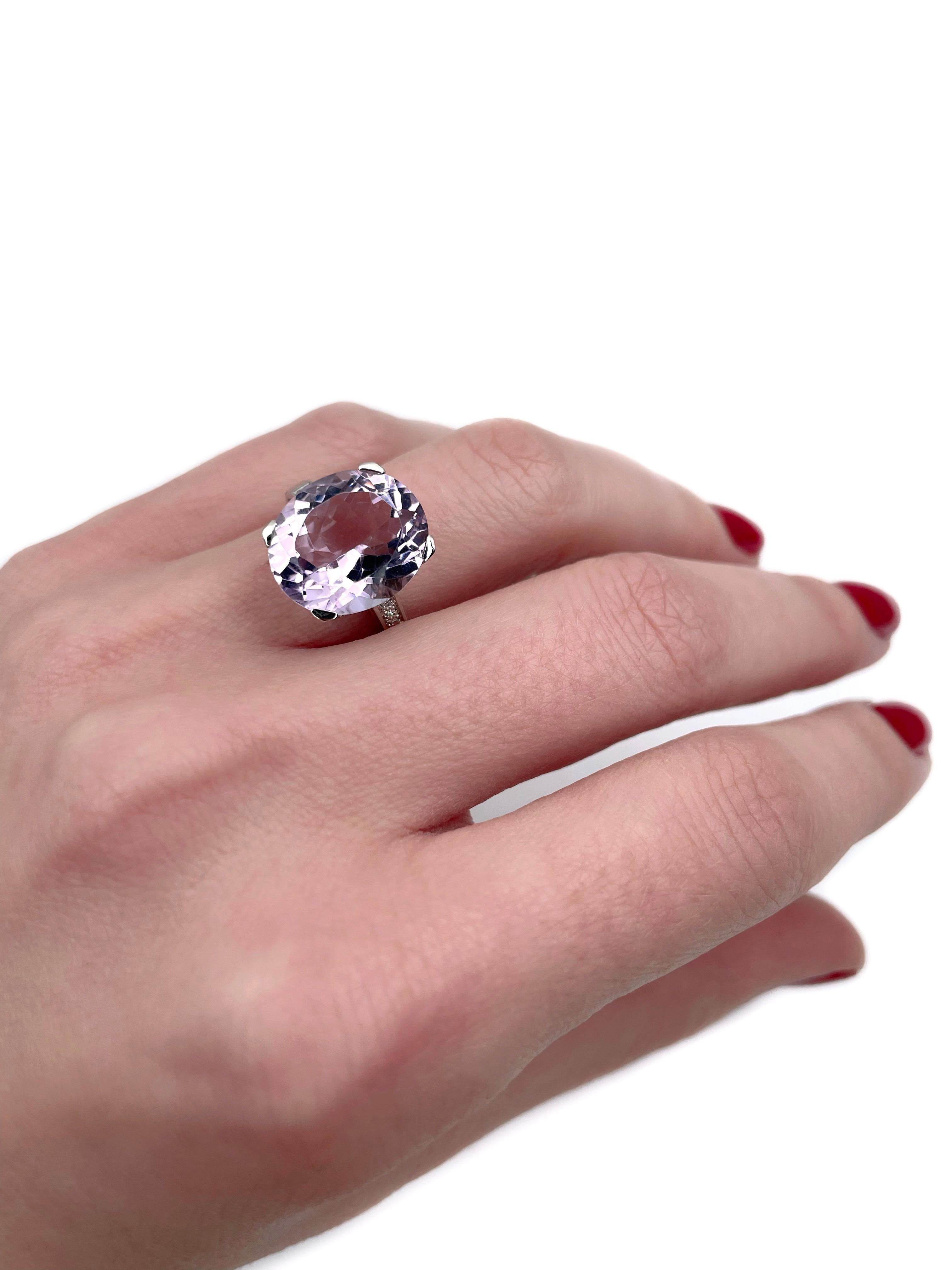 This is an amazing cocktail ring designed by Mauboussin for the “ Mon Bébé d’Amour” collection. Circa 2010. 

The piece is crafted in 18K white gold. It features a beautiful colour amethyst (Rose de France) and 6 brilliant cut diamonds (TW 0.02ct,