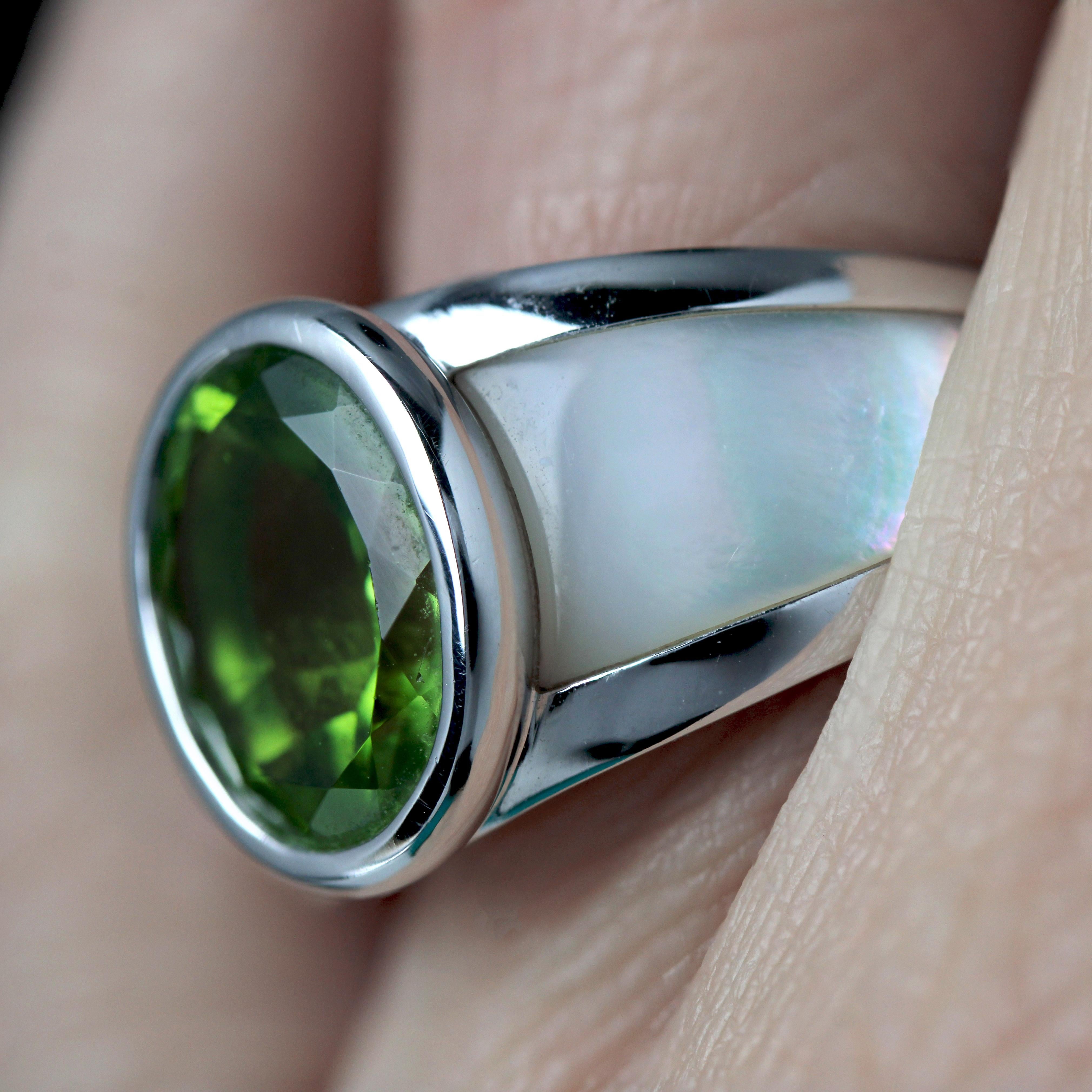 Mauboussin My first Madame Peridot 18 Karat White Gold Ring 7