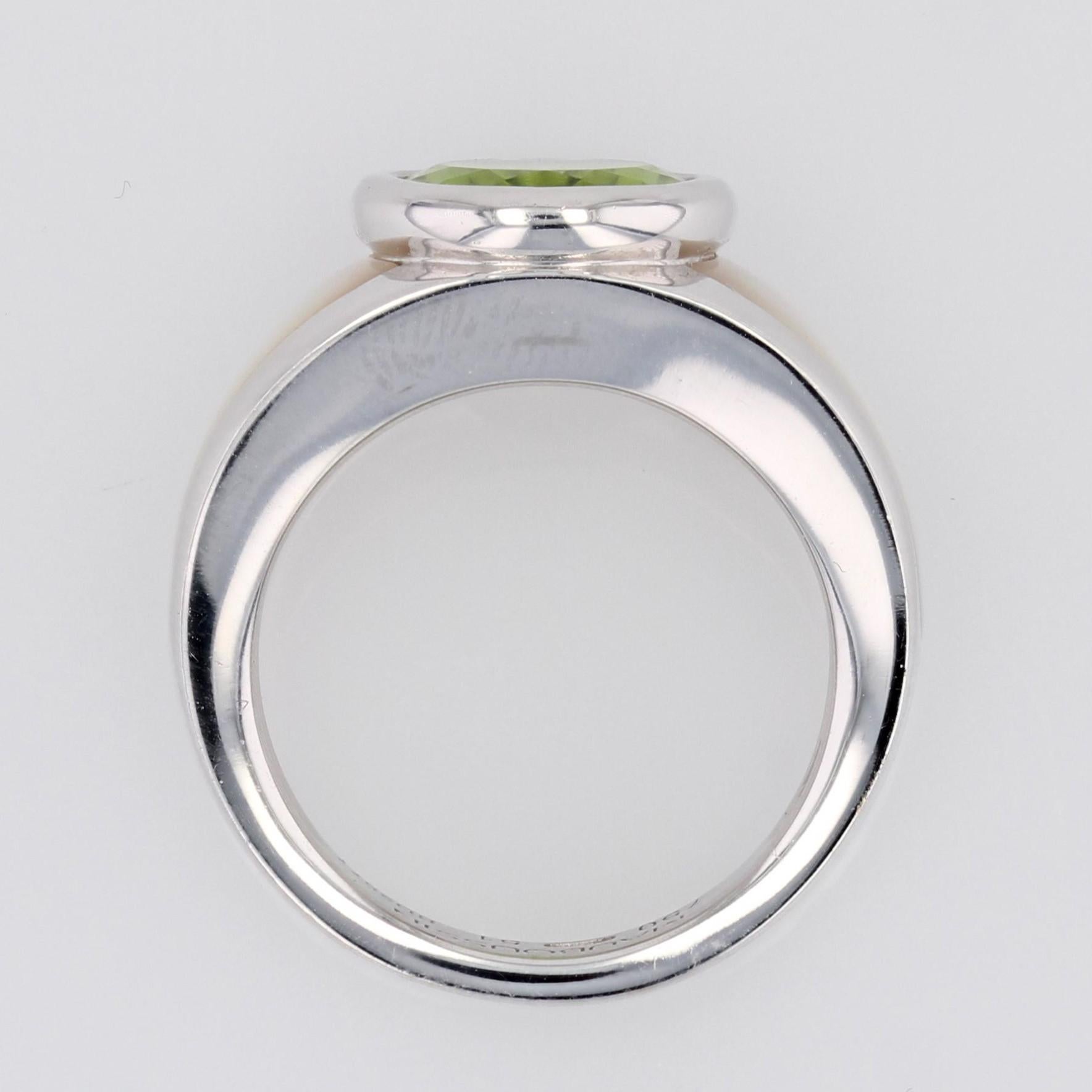 Mauboussin My first Madame Peridot 18 Karat White Gold Ring 11