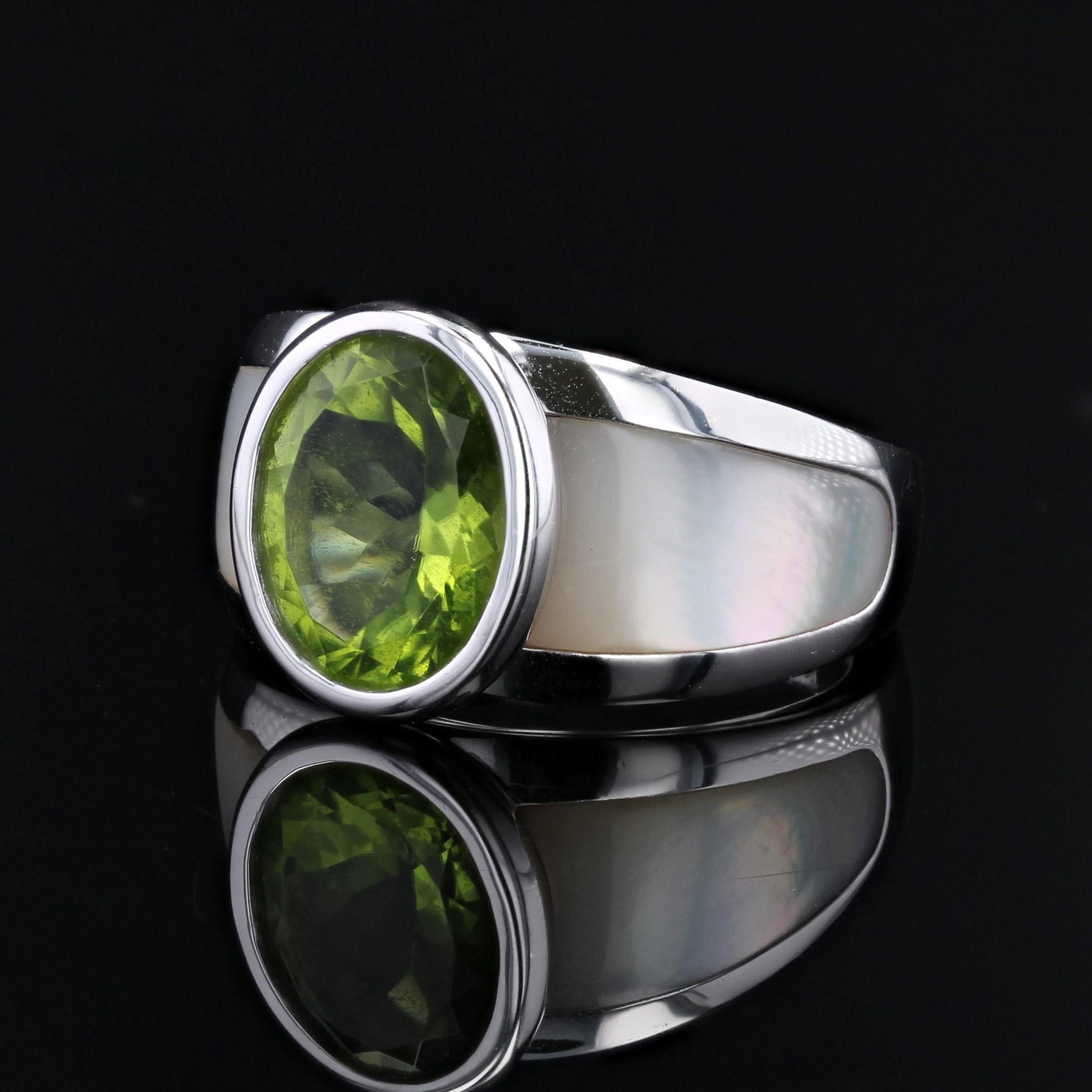 Women's Mauboussin My first Madame Peridot 18 Karat White Gold Ring