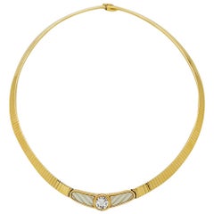 Collier Mauboussin en or jaune, nacre et diamants de 1,42 carat