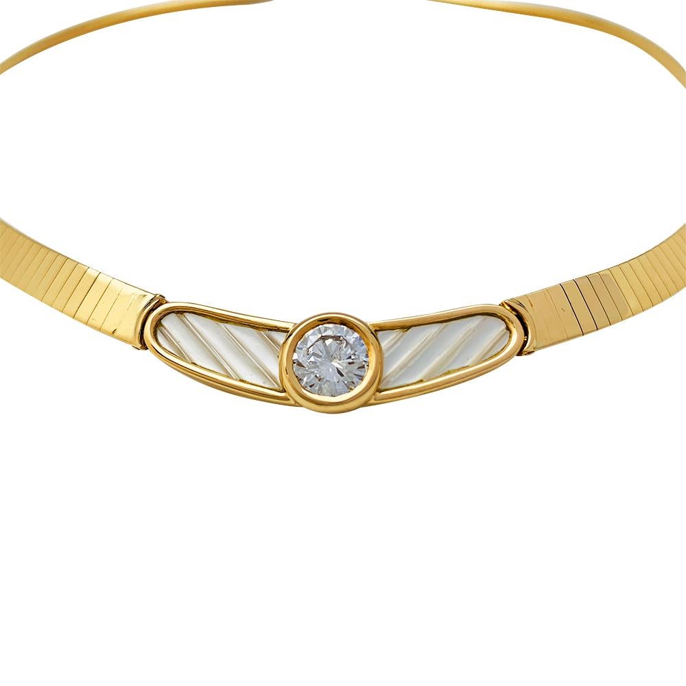 Iconic Nadia Mauboussin short necklace, 18Kt yellow gold set in the middle with a 1.42 carats brillant cut diamond shouldered with two pieces of mother of pearl.
Quality of the diamond : H - IF (Internally flawless).
French Laboratory certificate.