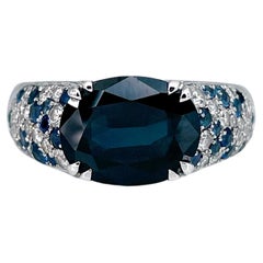 Mauboussin Nuit D’Amour 18 Karat White Gold Blue Sapphire Diamond Ring