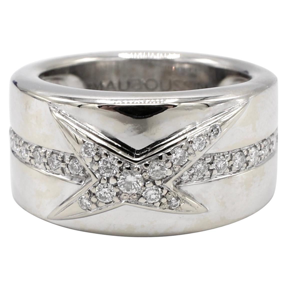 Mauboussin Paris 18 Karat White Gold Diamond Star Band Ring