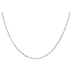 Mauboussin, collier à chaîne Navette en or blanc 18 carats, Paris