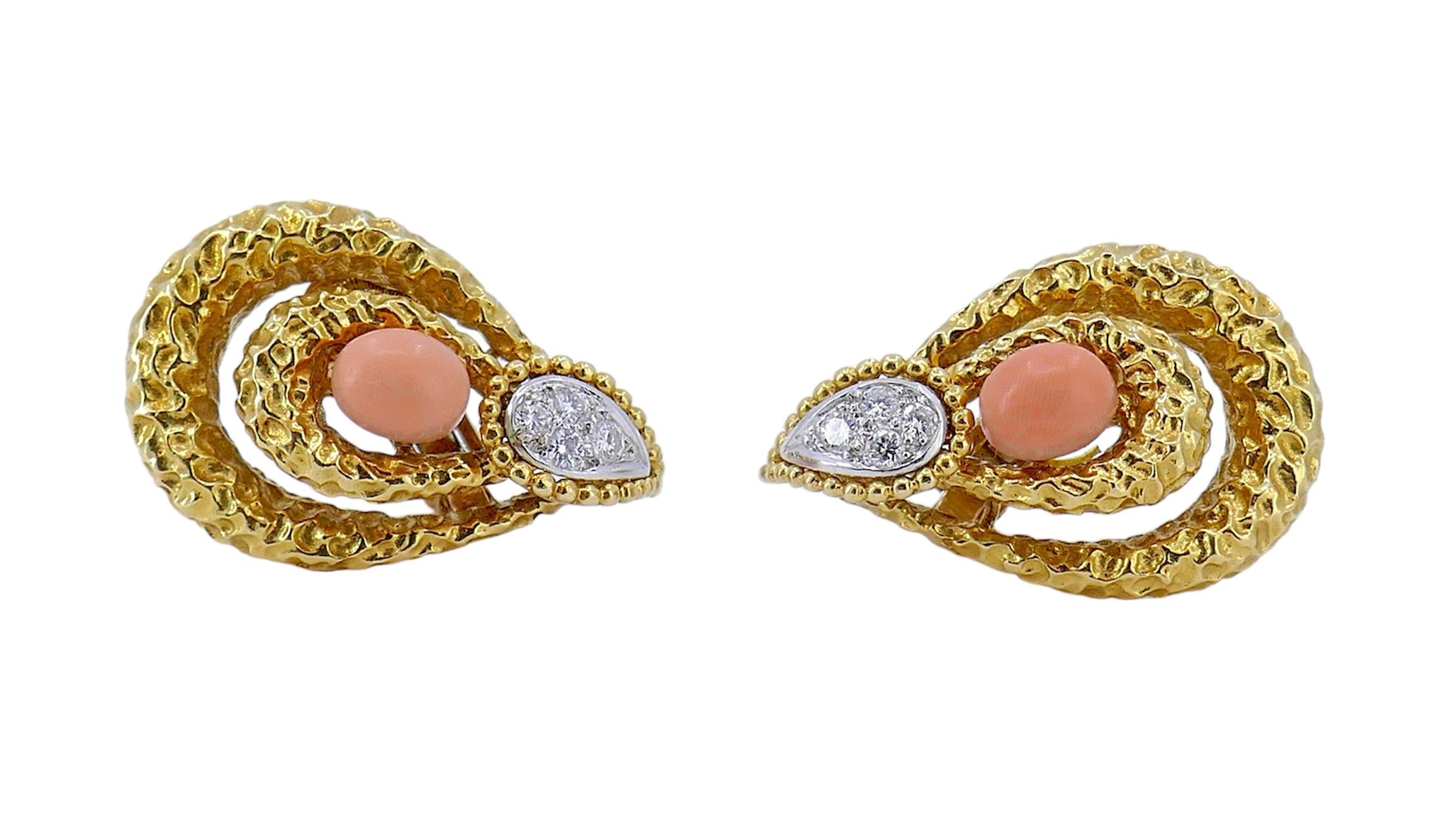 Cabochon Mauboussin Paris 18k Hammered Gold Diamond Coral Earrings For Sale