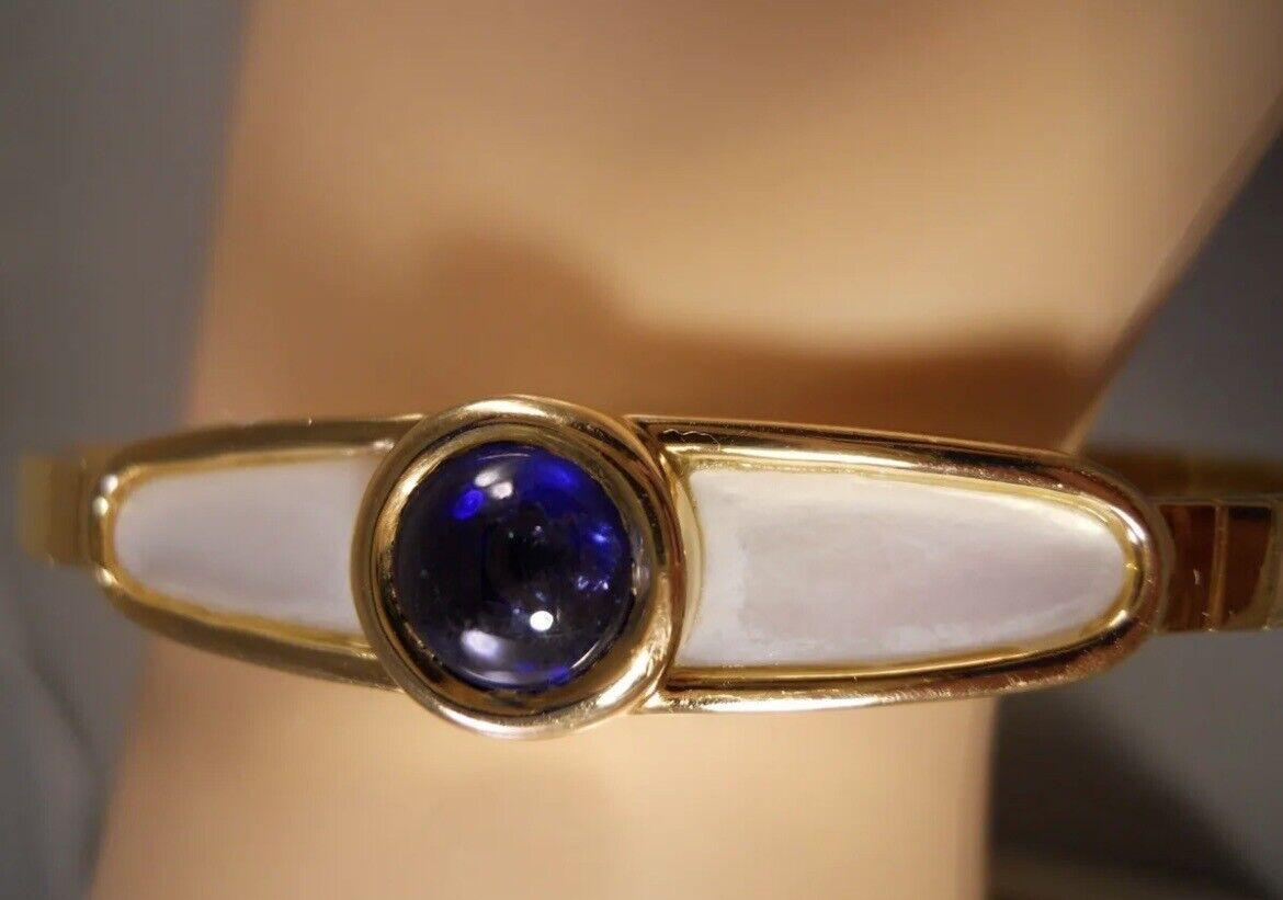 MAUBOUSSIN PARIS 18k Yellow Gold, Mother of Pearl & Sapphire Omega Bracelet 1980 For Sale 5