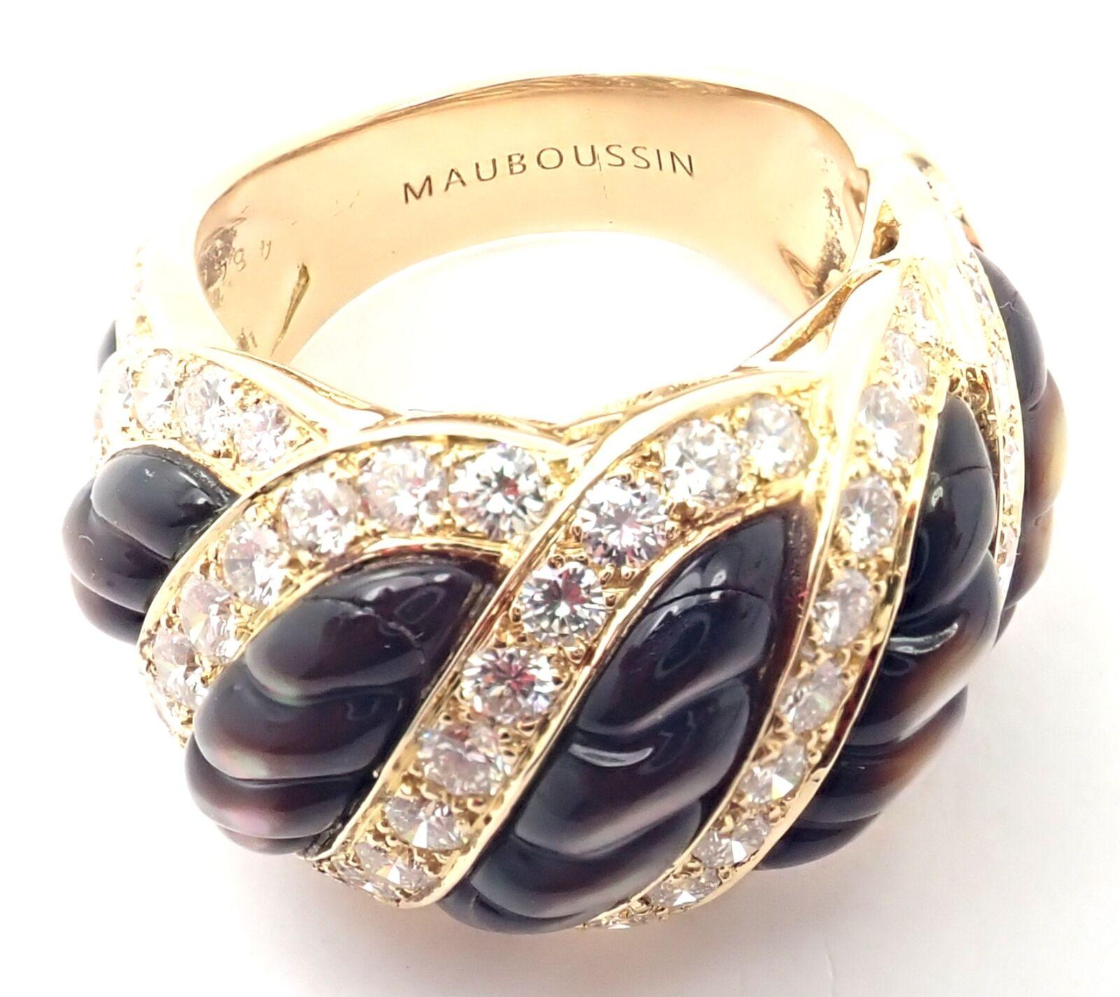 Mauboussin Paris Diamond Grey Mother of Pearl Yellow Gold Ring In Excellent Condition In Holland, PA