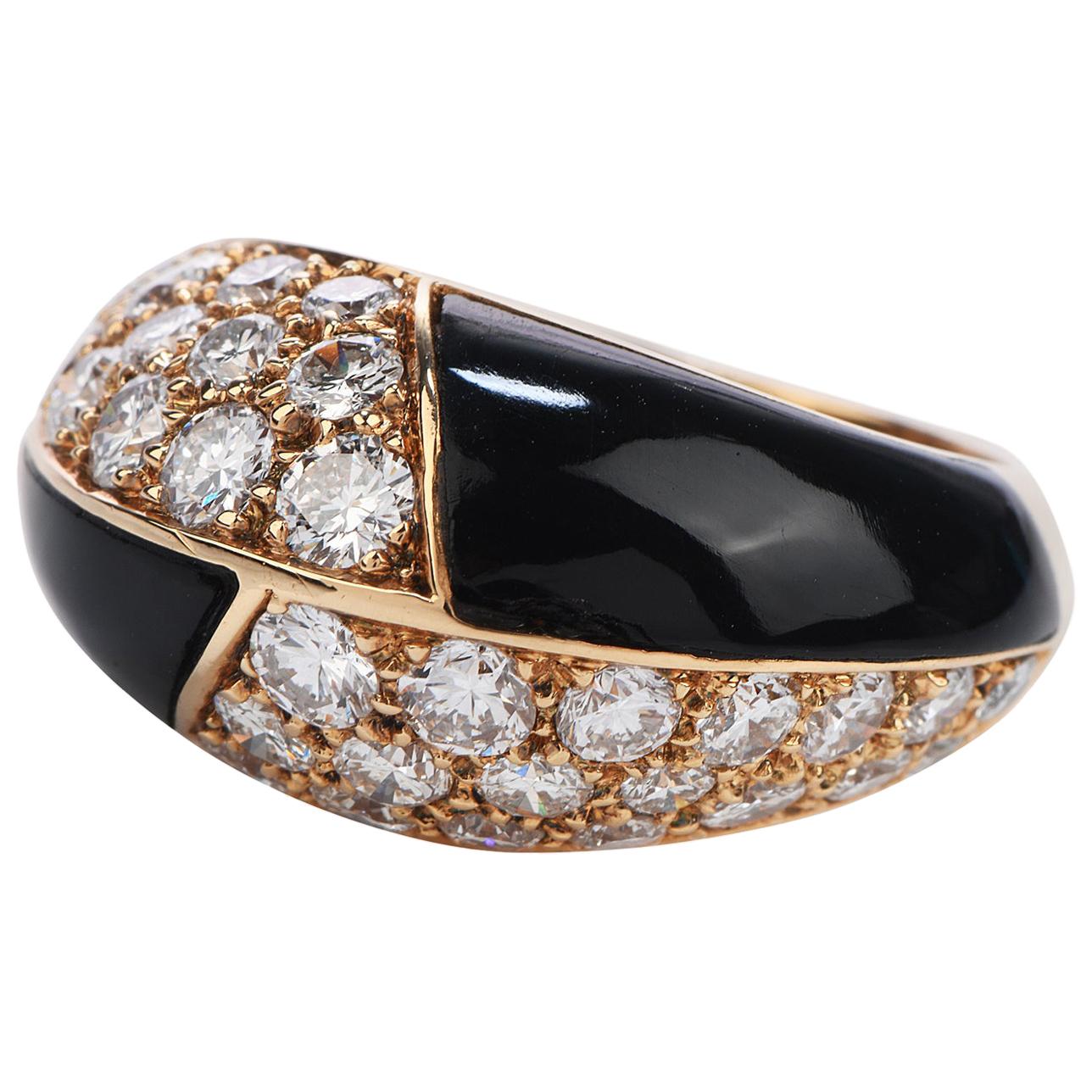 Mauboussin Paris Diamond Onyx 18 Karat Gold Cocktail Ring