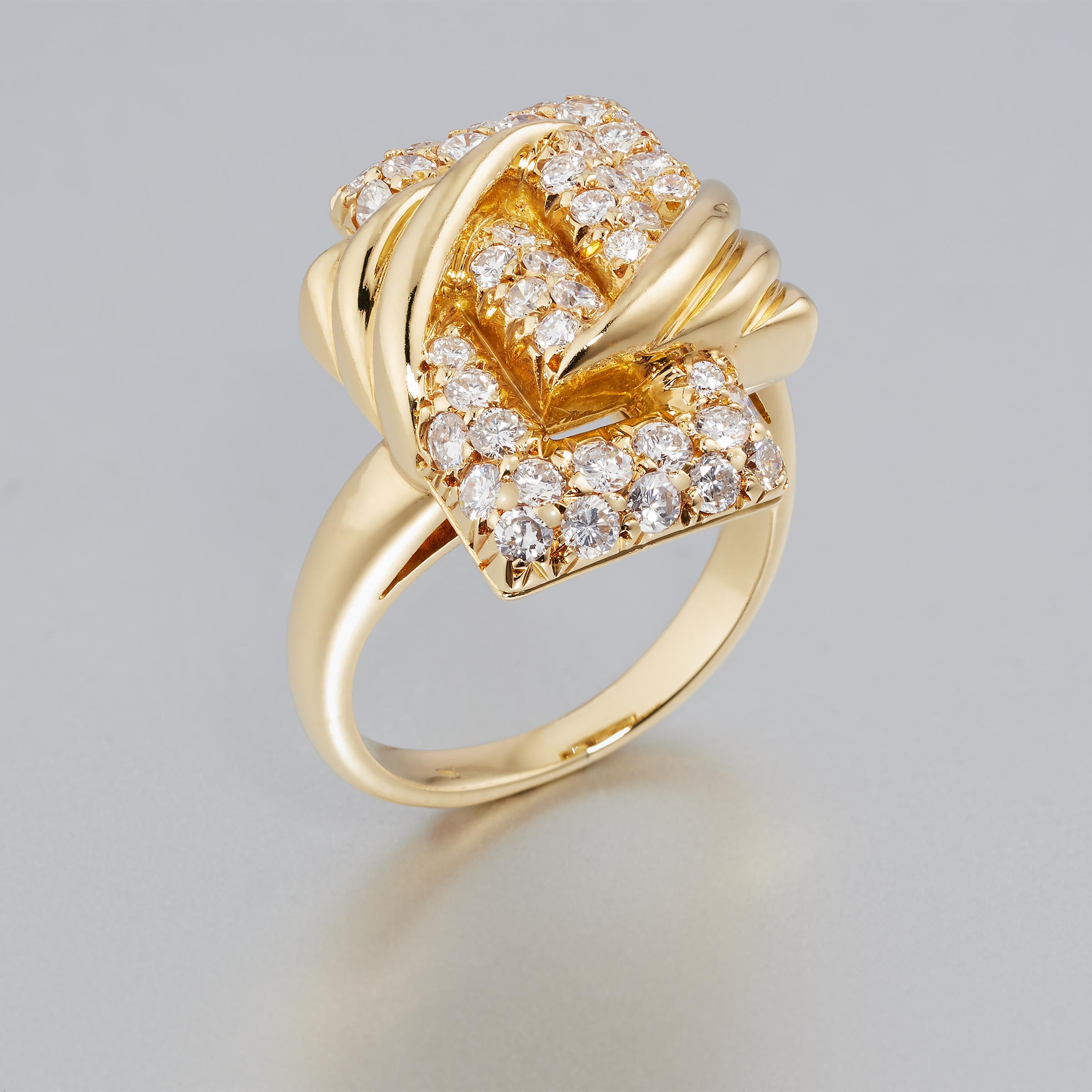 Women's Mauboussin Paris Vintage Diamond Engagement / Cocktail Ring in 18K Yellow Gold   For Sale