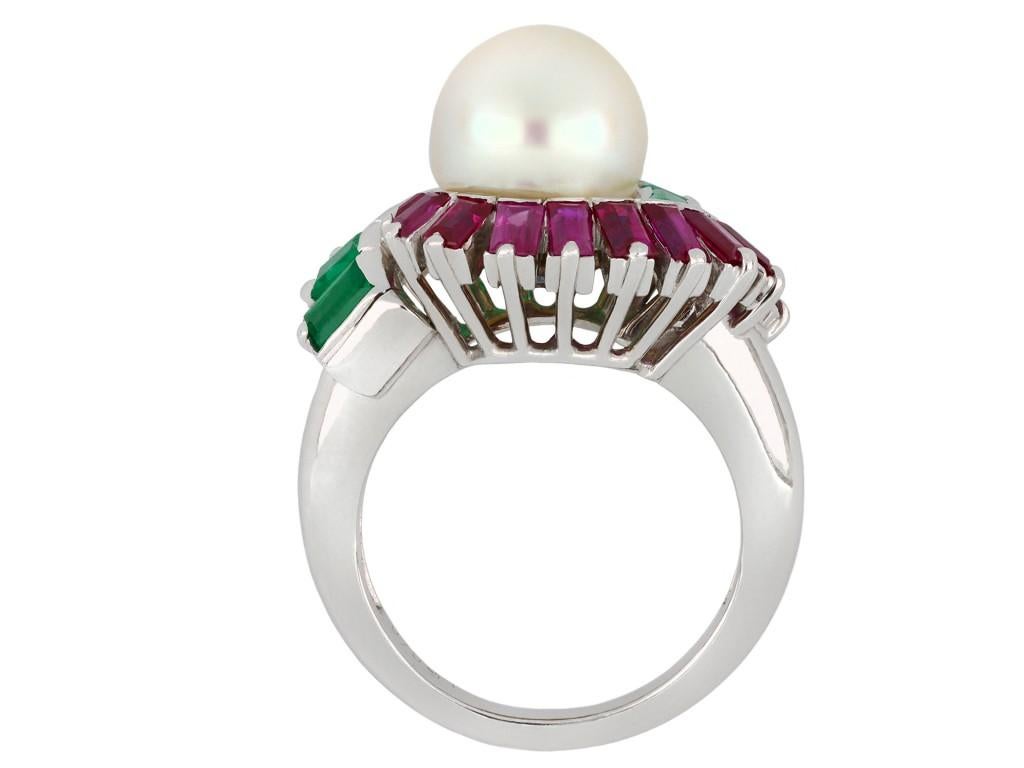 Mauboussin Pearl, Ruby and Emerald Cluster Ring, French, circa 1970 In Good Condition For Sale In London, GB