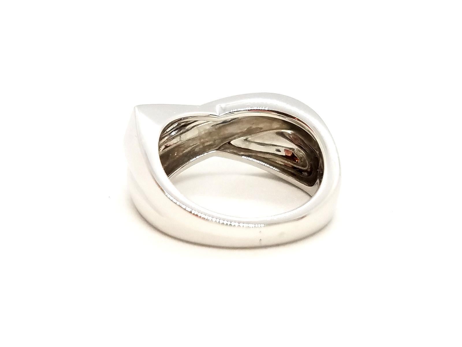 Mauboussin Ring En Corps Et Encore White Gold For Sale 2