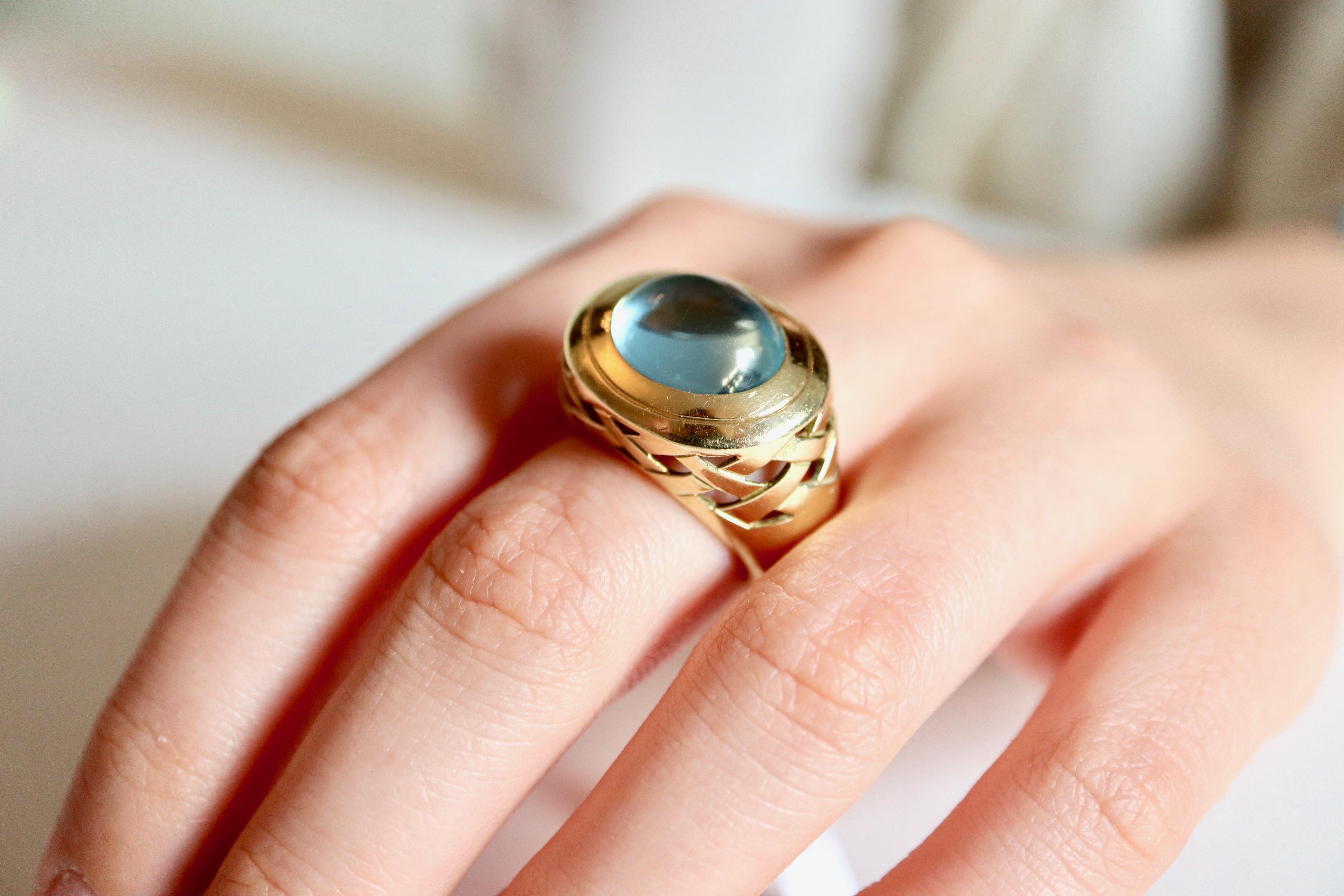 Mauboussin Ring in 18 Karat Yellow Gold Setting an Aquamarine Cabochon 5