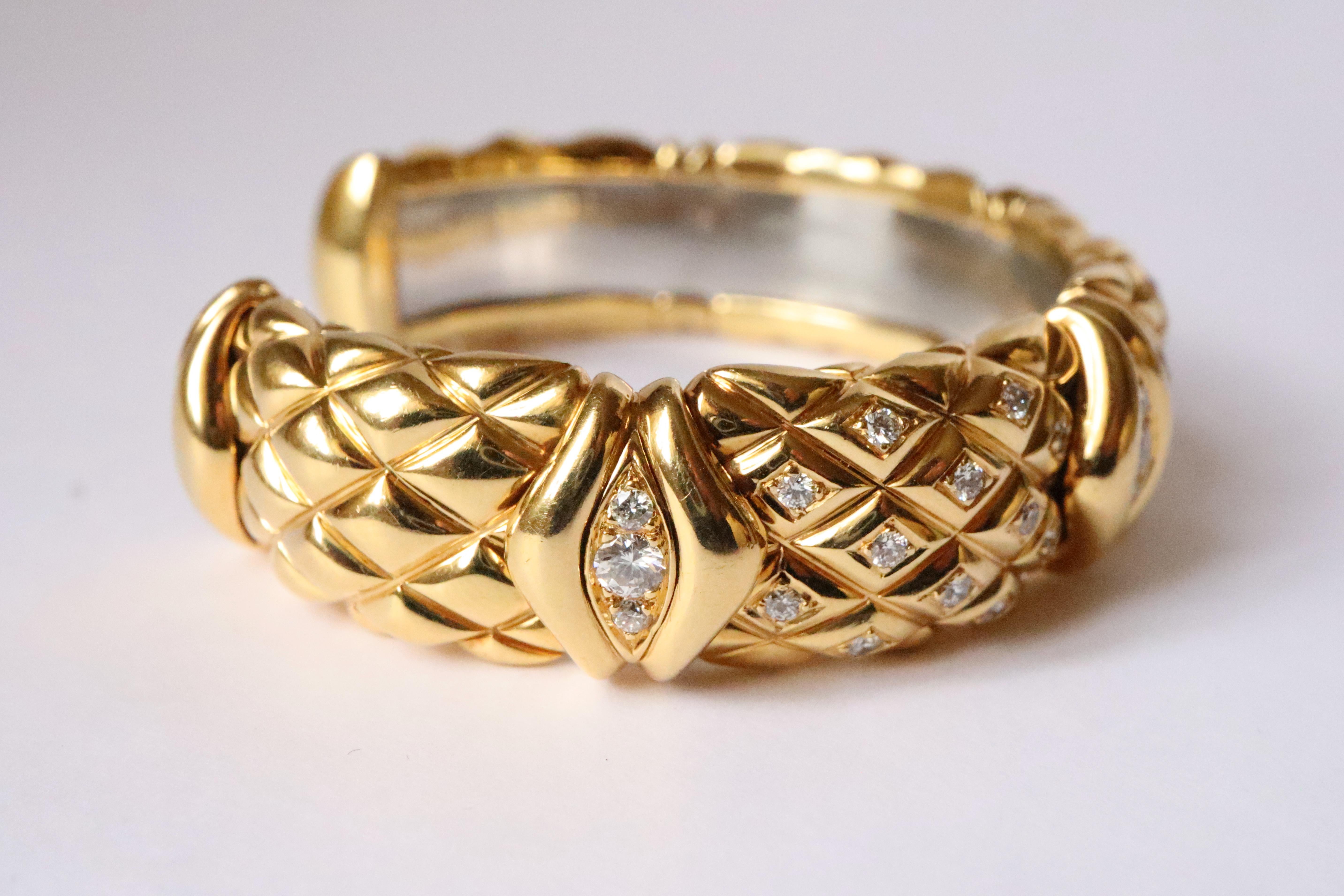 Mauboussin Semi-Rigid Bracelet in 18 Kt Yellow Gold and Diamonds For Sale 3