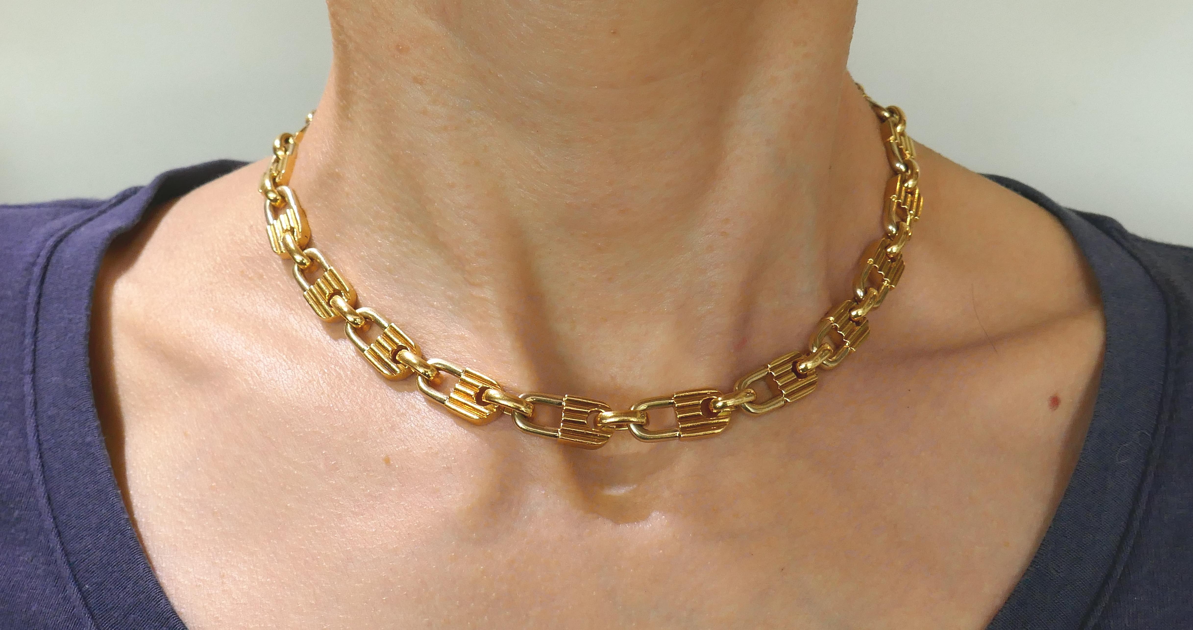 Edgy yet elegant chain necklace created by Mauboussin in France in the 1970s. Chic, smooth and wearable, the necklace is a great addition to your jewelry collection.
The necklace is made of 18 karat yellow gold. 
It measures 16 x 5/16 inches (40 x