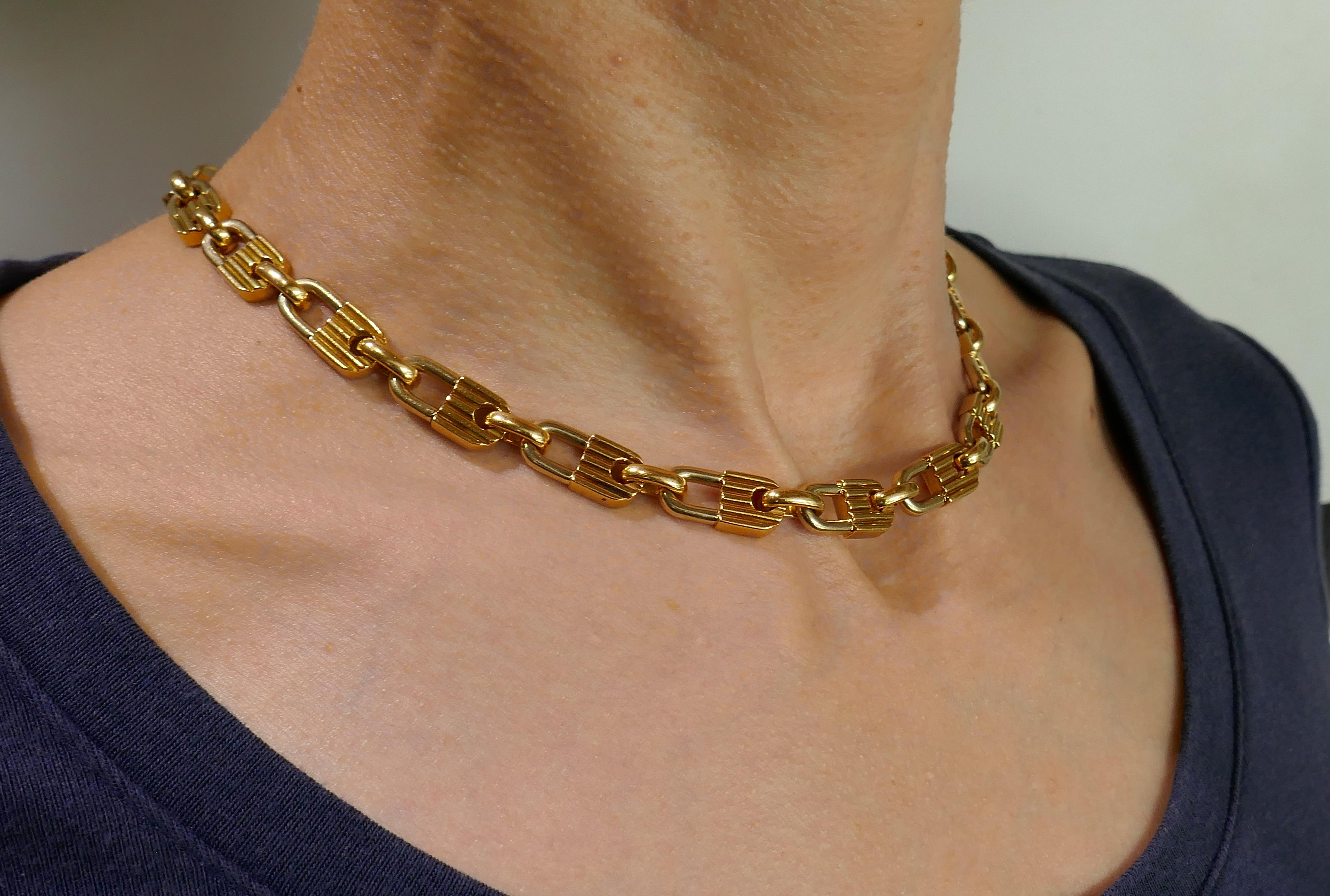 Mauboussin Yellow Gold Link Chain Necklace, 1970s French In Good Condition In Beverly Hills, CA