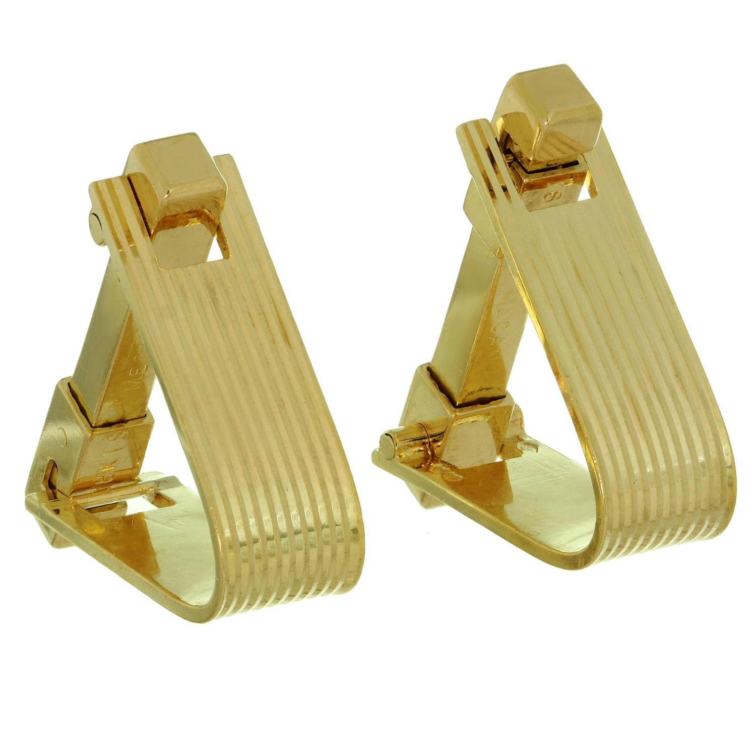 Mauboussin Yellow Gold Stirrup Cufflinks In Excellent Condition For Sale In New York, NY