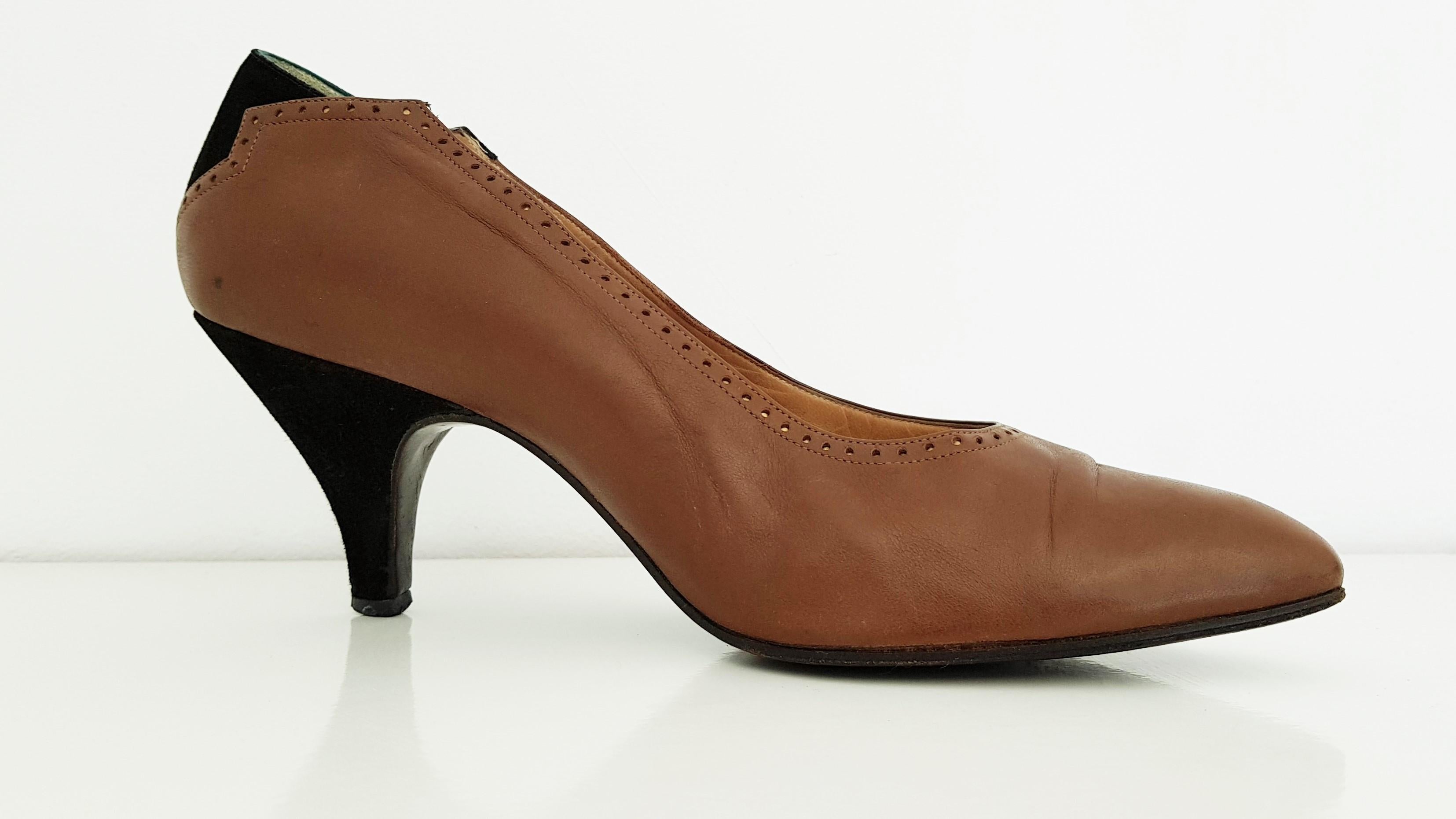 Maud Frizon Black Velvet and Brown Leather Heels - Size 39 1/2 (EU) For Sale 1