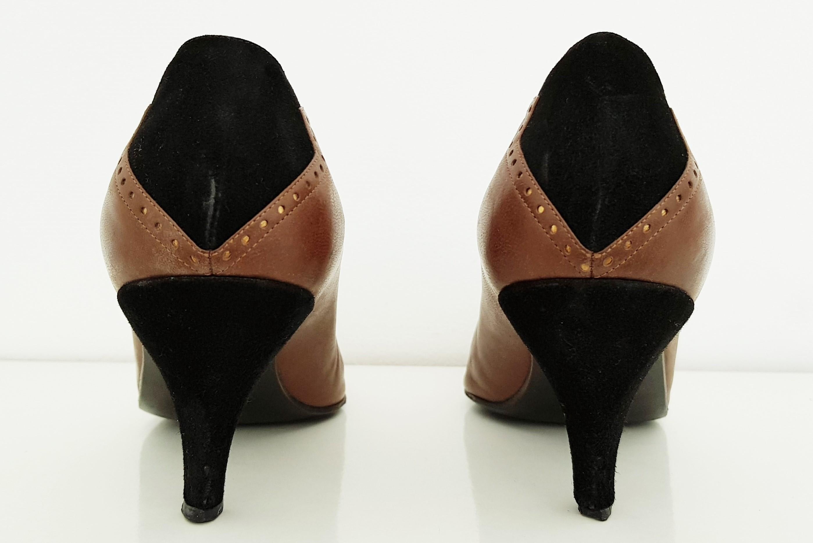 Maud Frizon Black Velvet and Brown Leather Heels - Size 39 1/2 (EU) For Sale 3