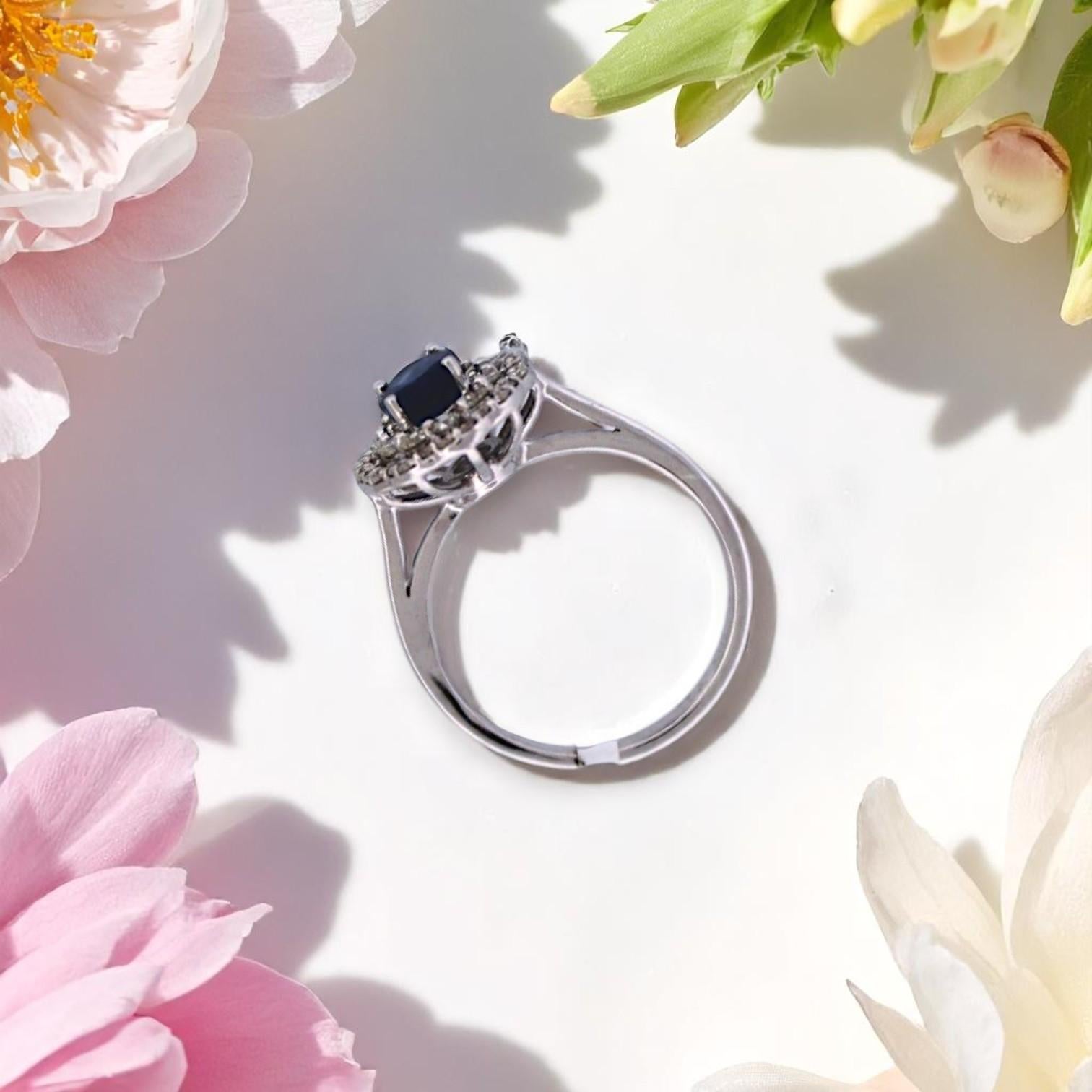 Emerald Cut Maude  14k White Gold Ring with 1 ct Natural Oval Sapphire For Sale