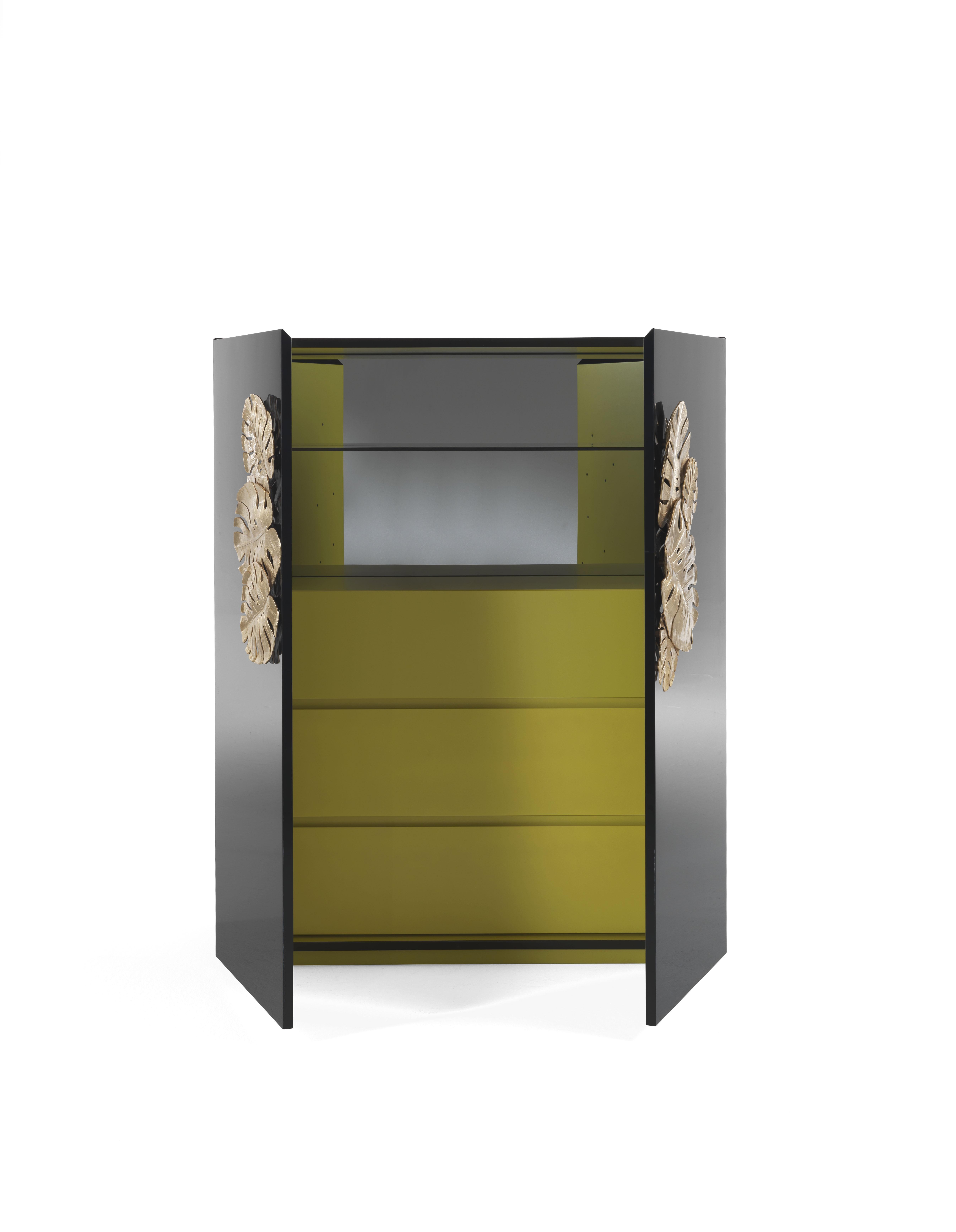 Madia Azingo Siglo XXI en Madera Lacada by Roberto Cavalli Home Interiors Moderno en venta